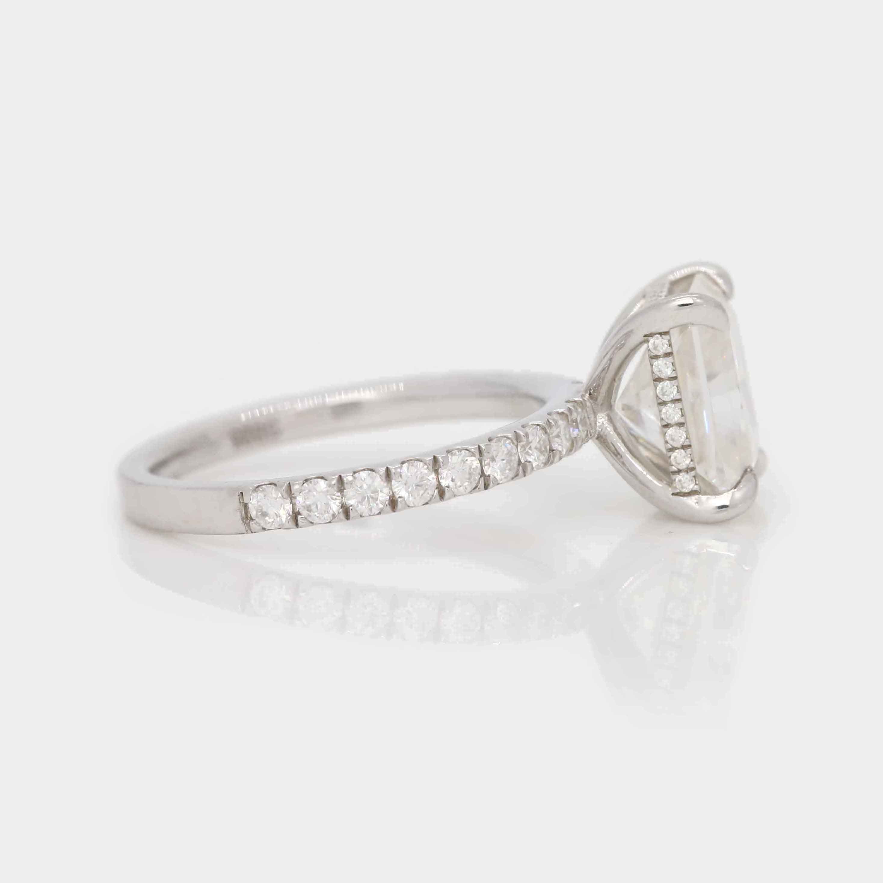 The Everyday Forever Ring – White Gold Ring with  Radiant Diamond