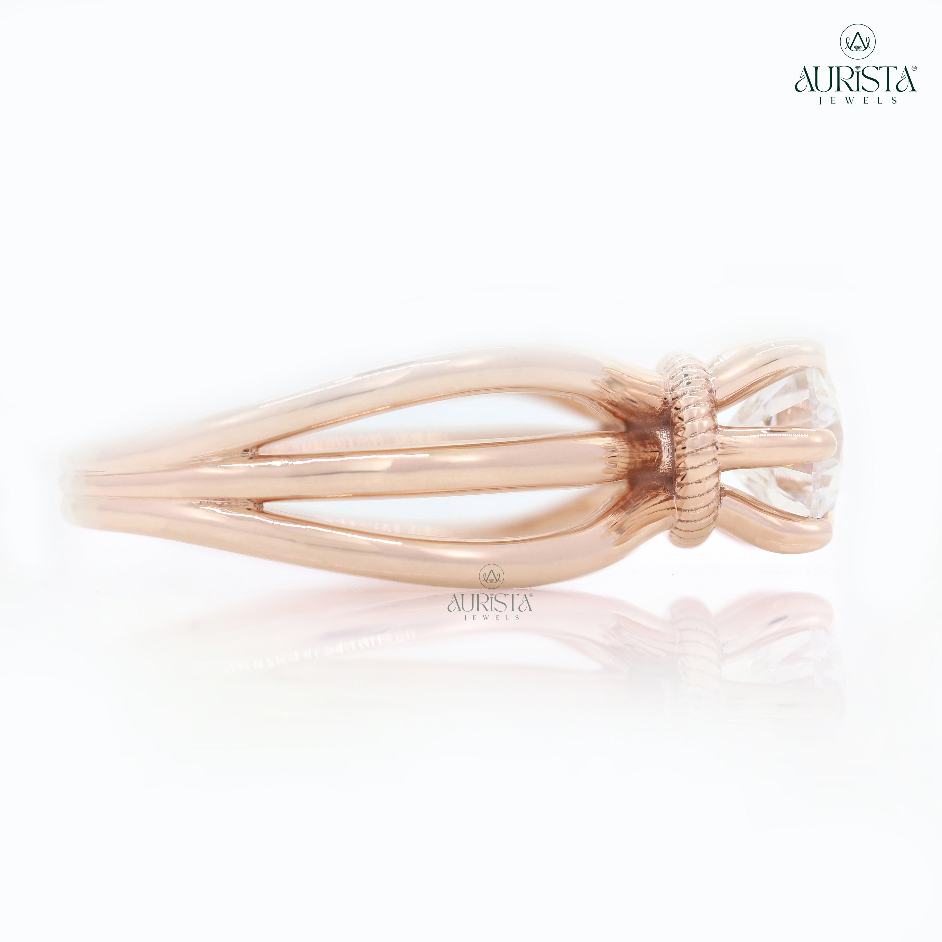 Forever Gleam – Rose Gold Band with Round Diamond