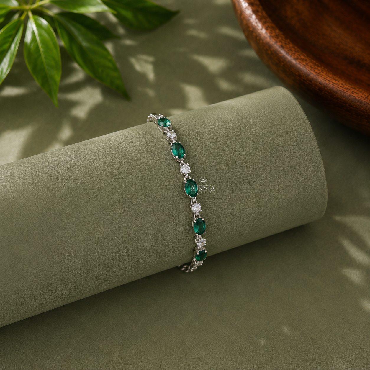 Lab Grown in Diamond Emerald Tennis Bracelet Oval Green Gemstone Chain Jewelry