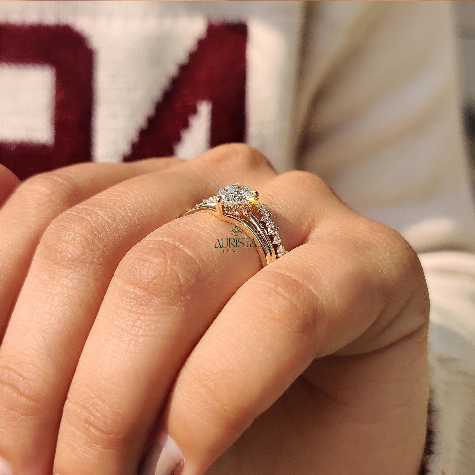 The Empress Pear: Hidden Halo Tiara Bridal Set
