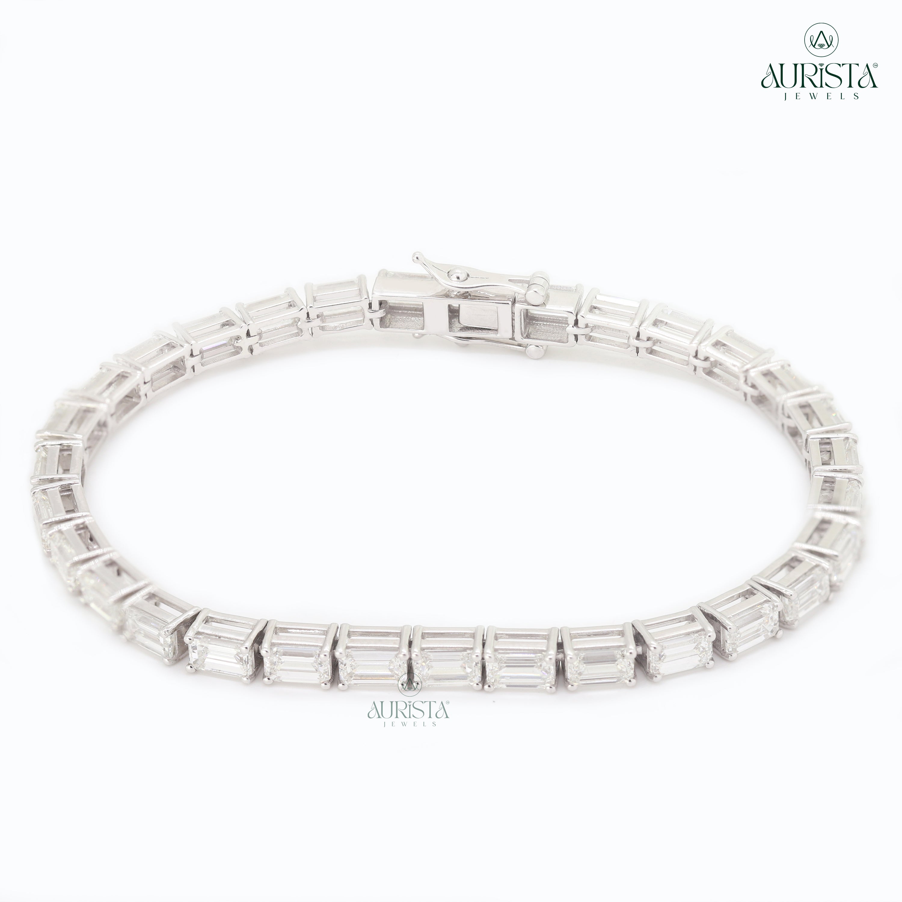 Lightbound Love – White Gold Tennis Bracelet