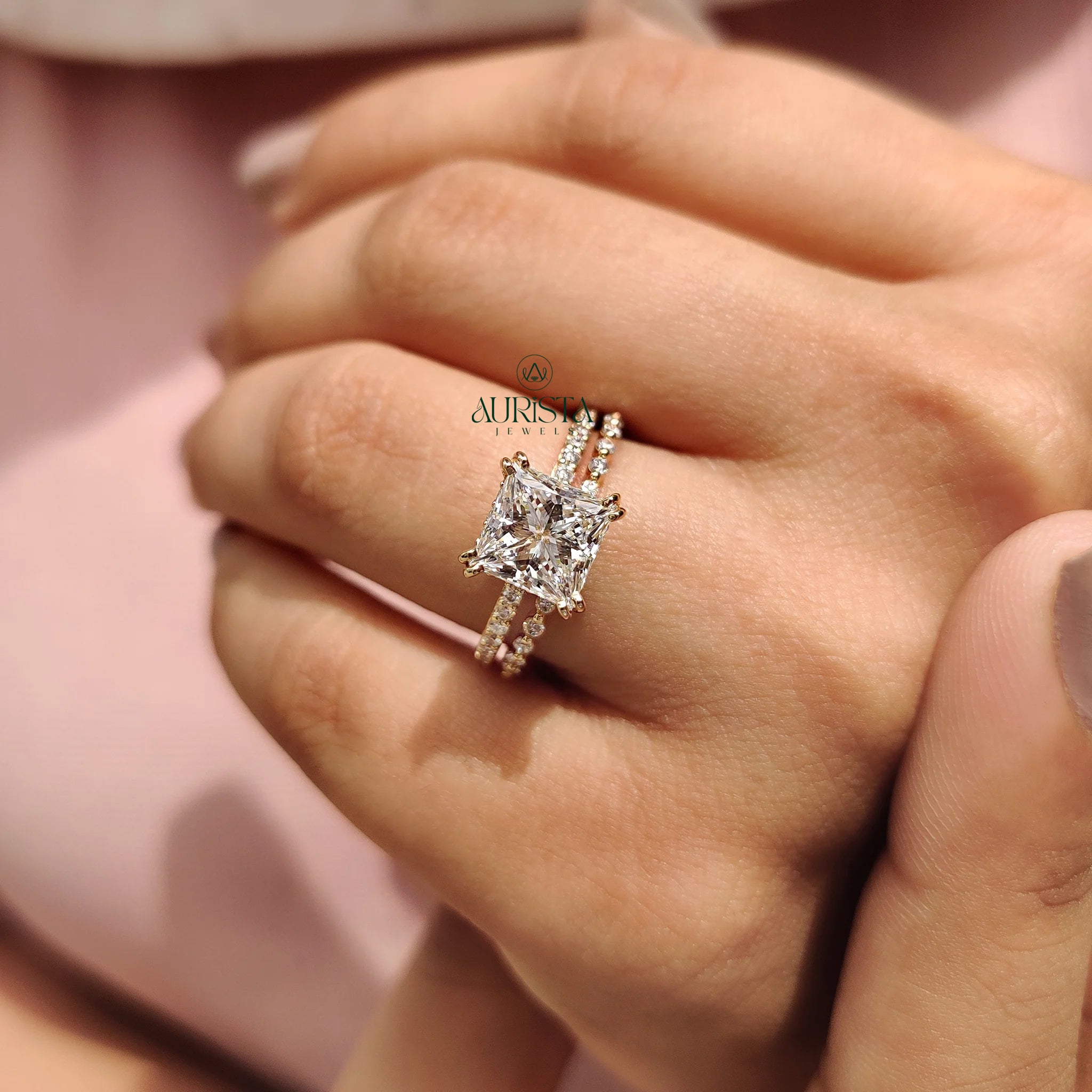 Eternal Beauty – Glossy Charm with Fine Sparkle
