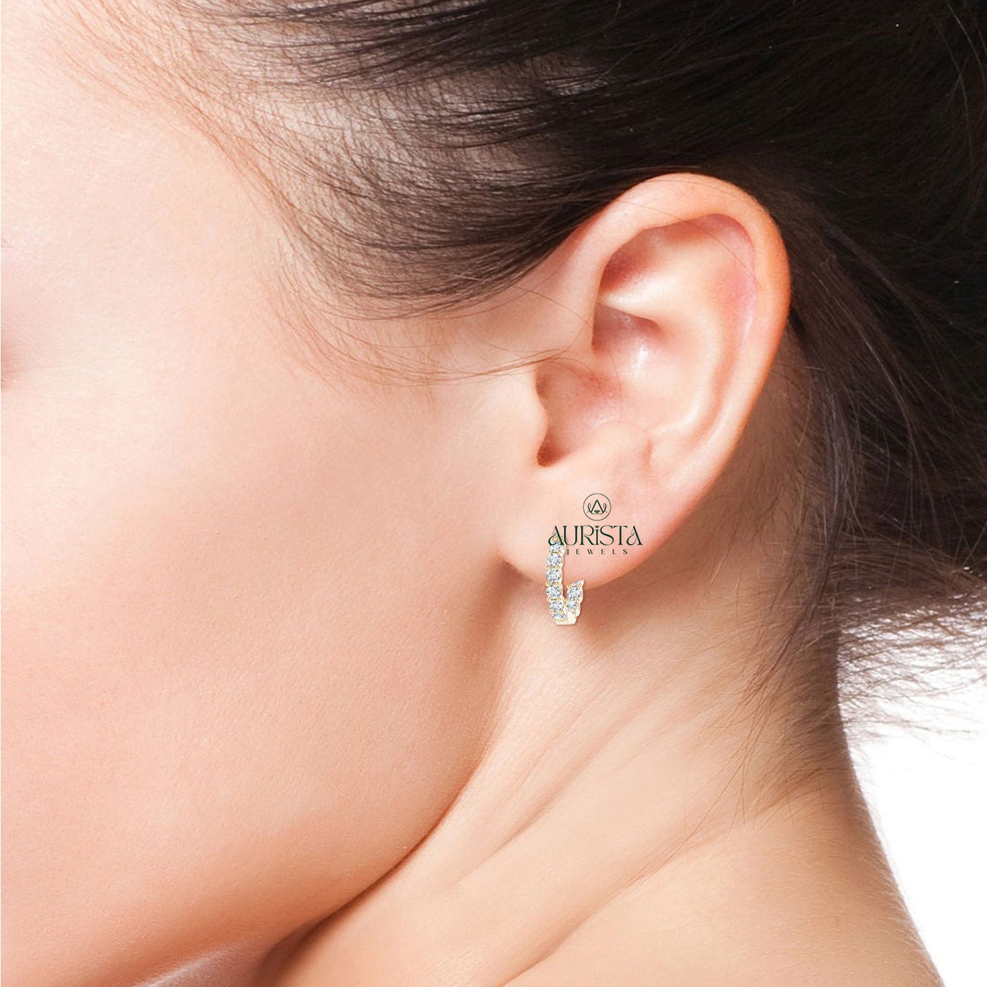 Luxury Earrings with Precious Diamond