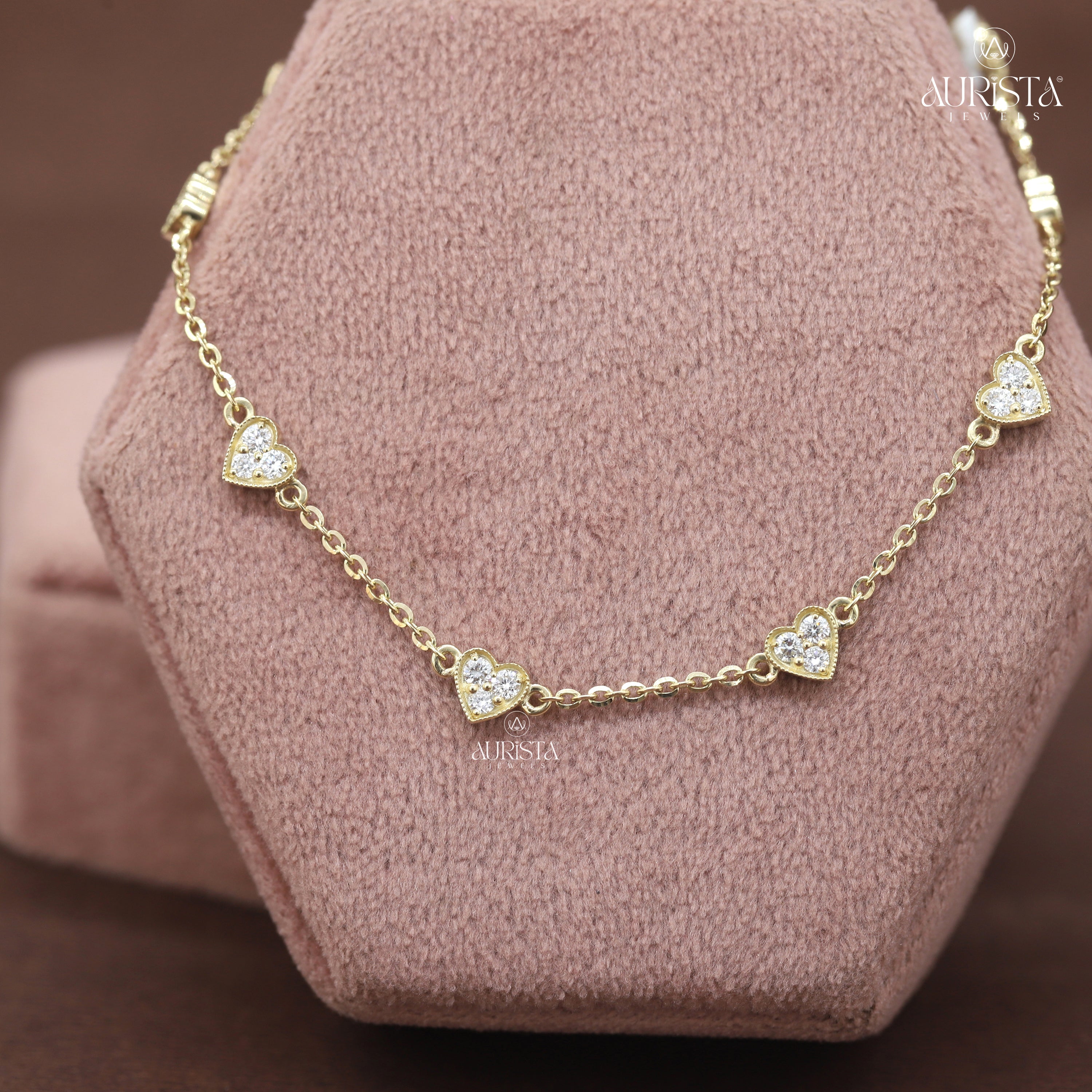 Whispered Glow – Yellow Gold Bracelet with Diamonds