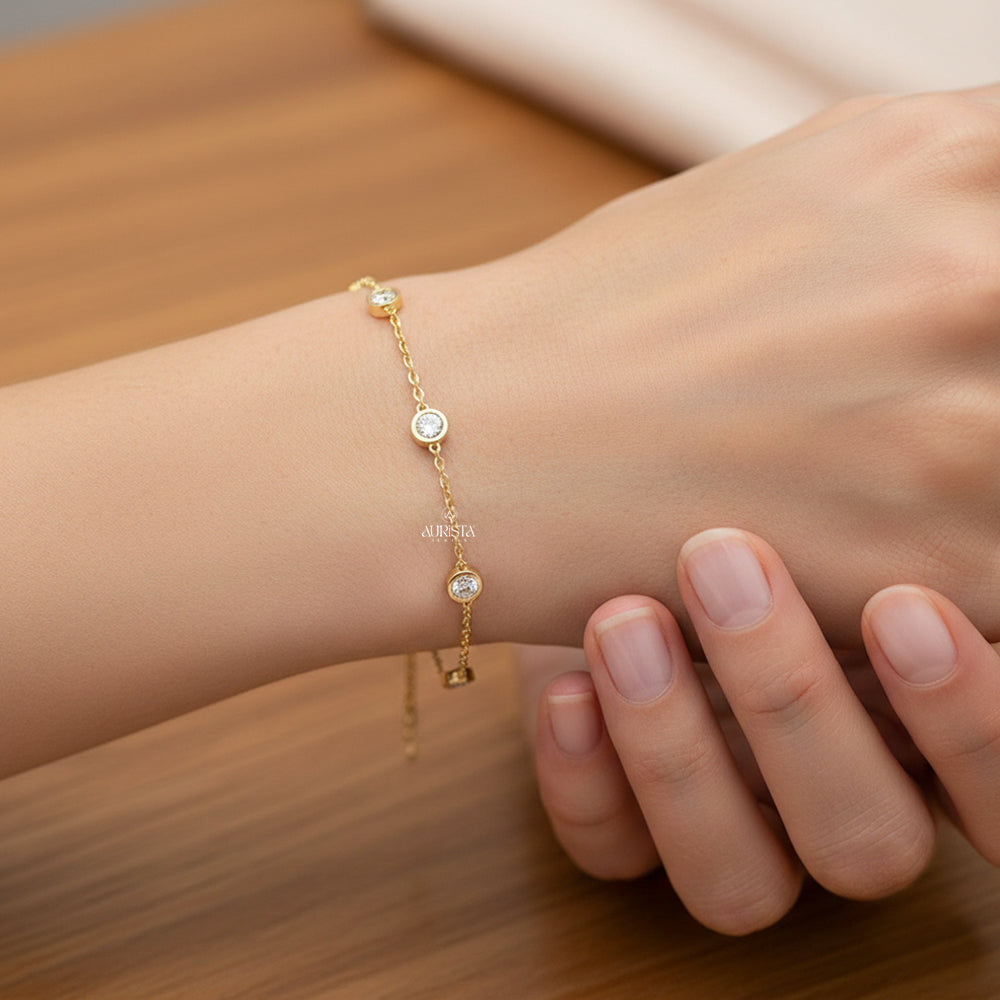 Circle of Light – Diamond Bracelet in Yellow Gold