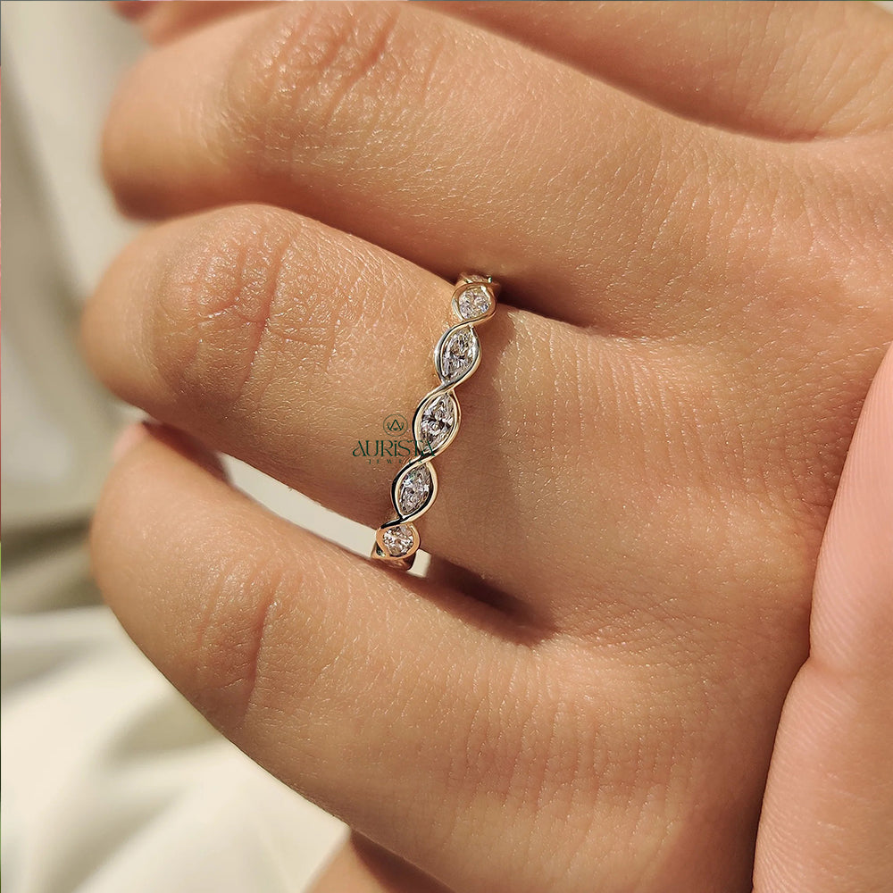 Whisper of Shine – Yellow Gold Band with Marquise Diamond