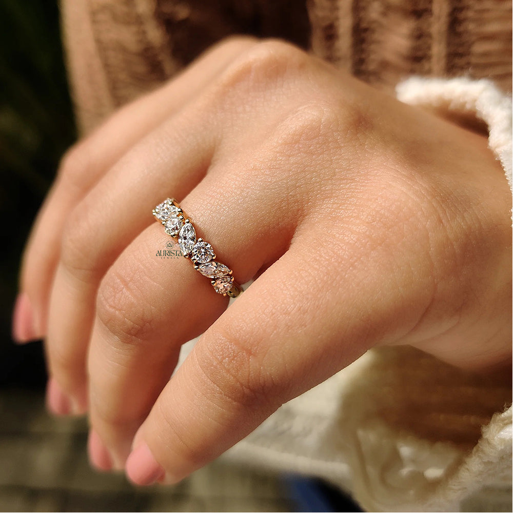 Forever Yours – Yellow Gold Ring with Marquise Diamond