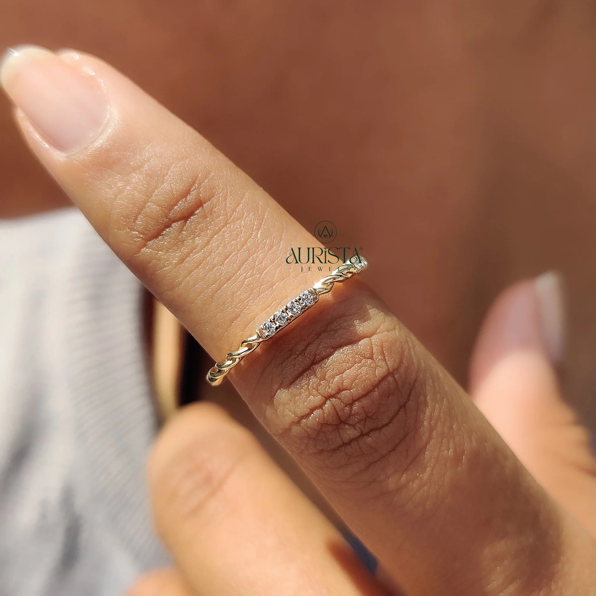 Love Brilliance – Signature Charm with Radiant Glow
