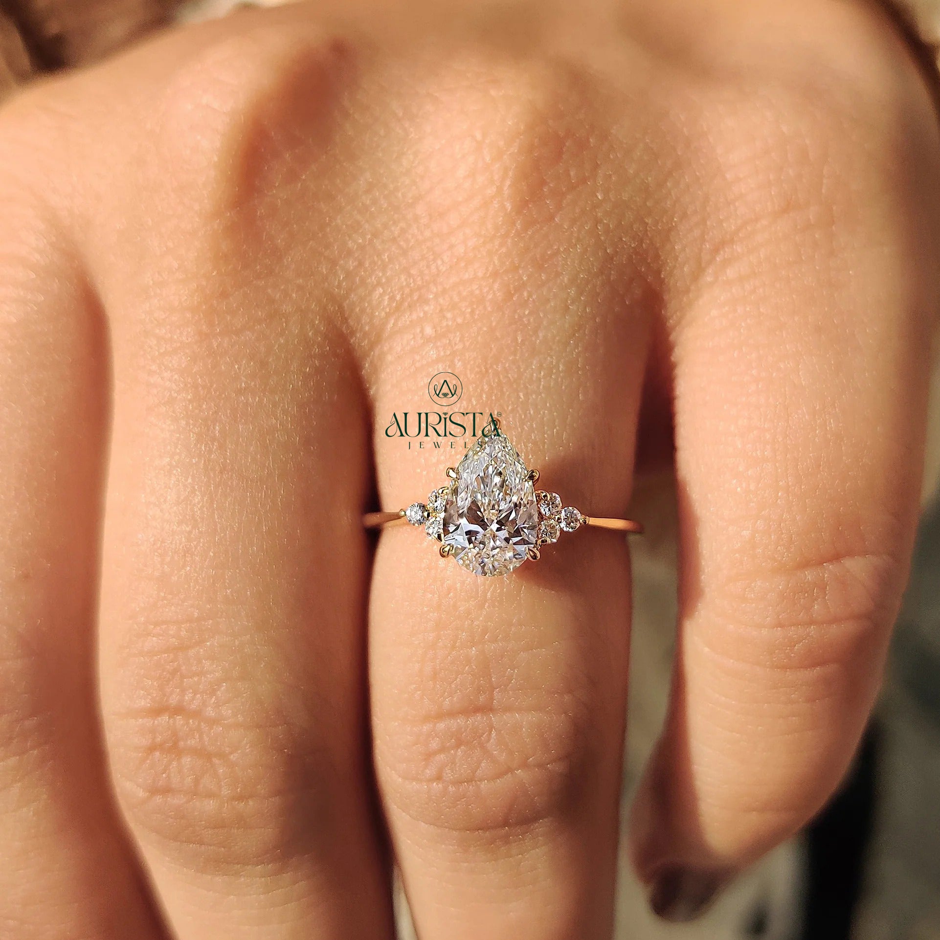 Forever Spark – Royal Charm with Sparkling Light