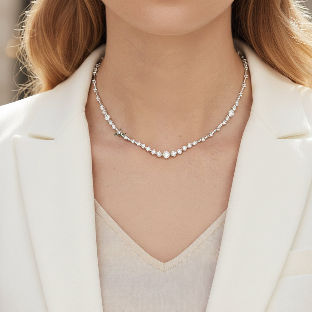 Forever Glow Brilliant Diamond Necklace in Gold