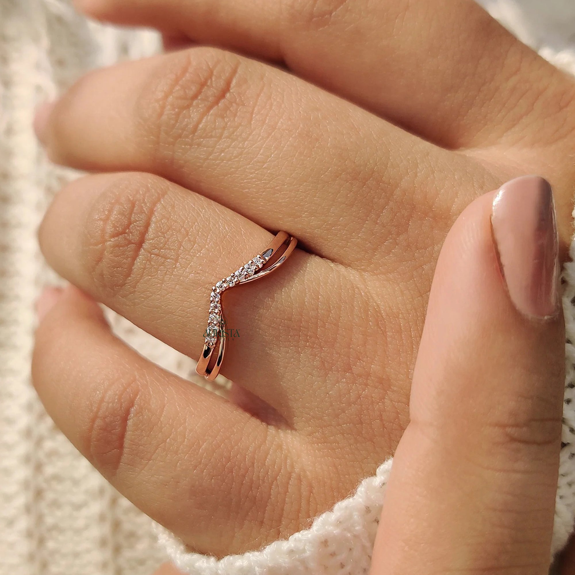 Stylish Chevron Diamond Ring in Gold