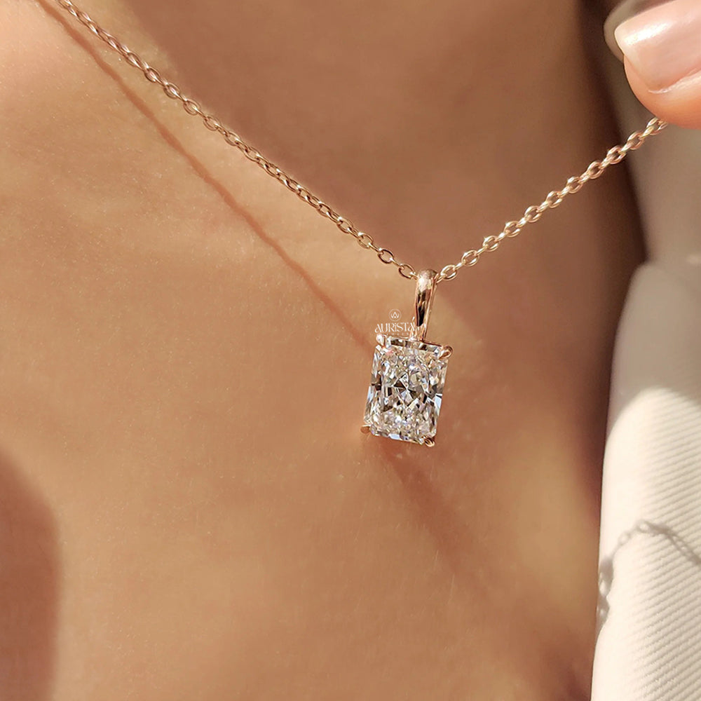 Luminous Charm Radinat Diamond Pendant in Gold