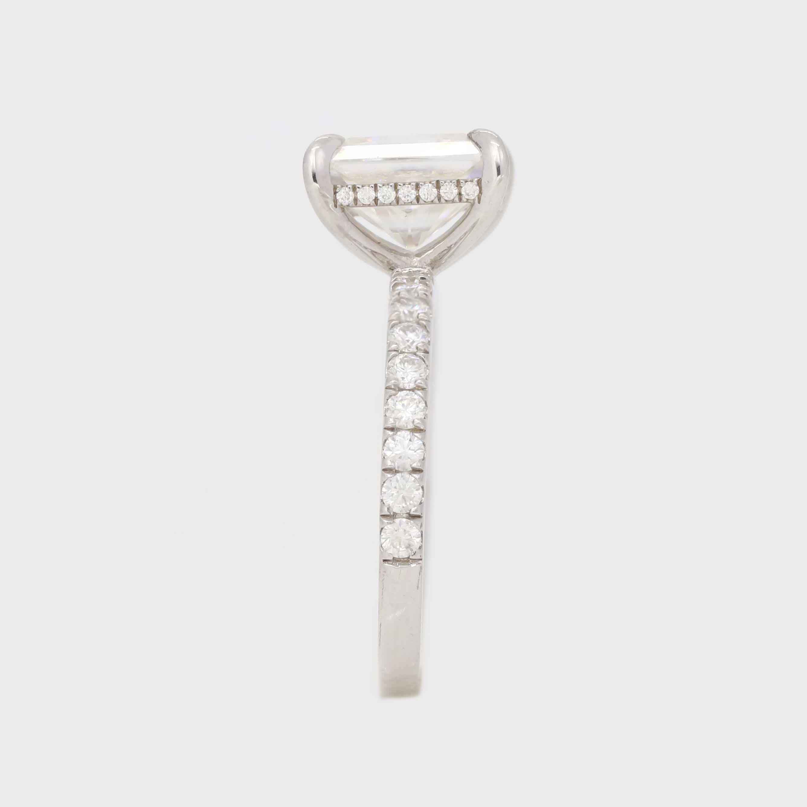 The Everyday Forever Ring – White Gold Ring with  Radiant Diamond