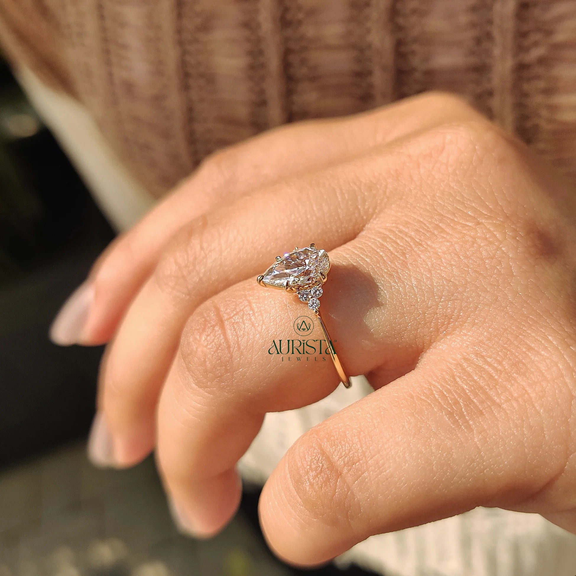 Forever Spark – Royal Charm with Sparkling Light