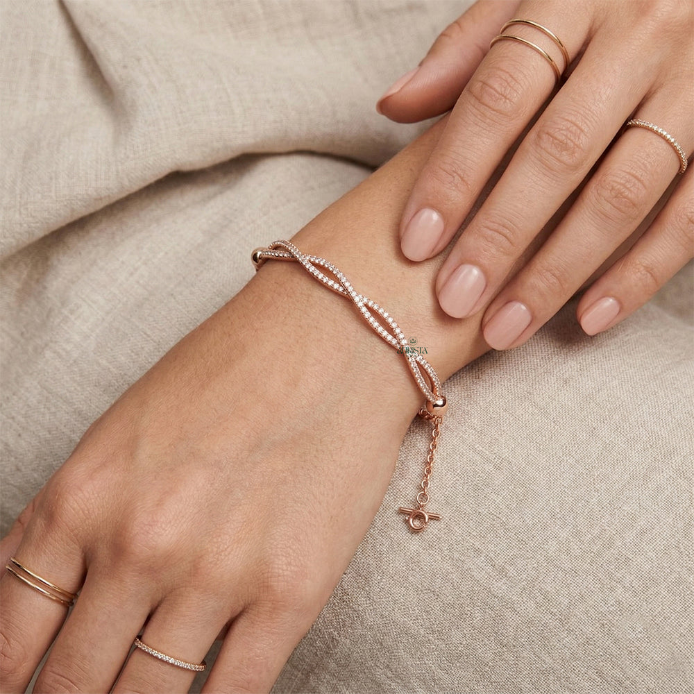 Eternal Embrace – Diamond Bracelet in Rose Gold
