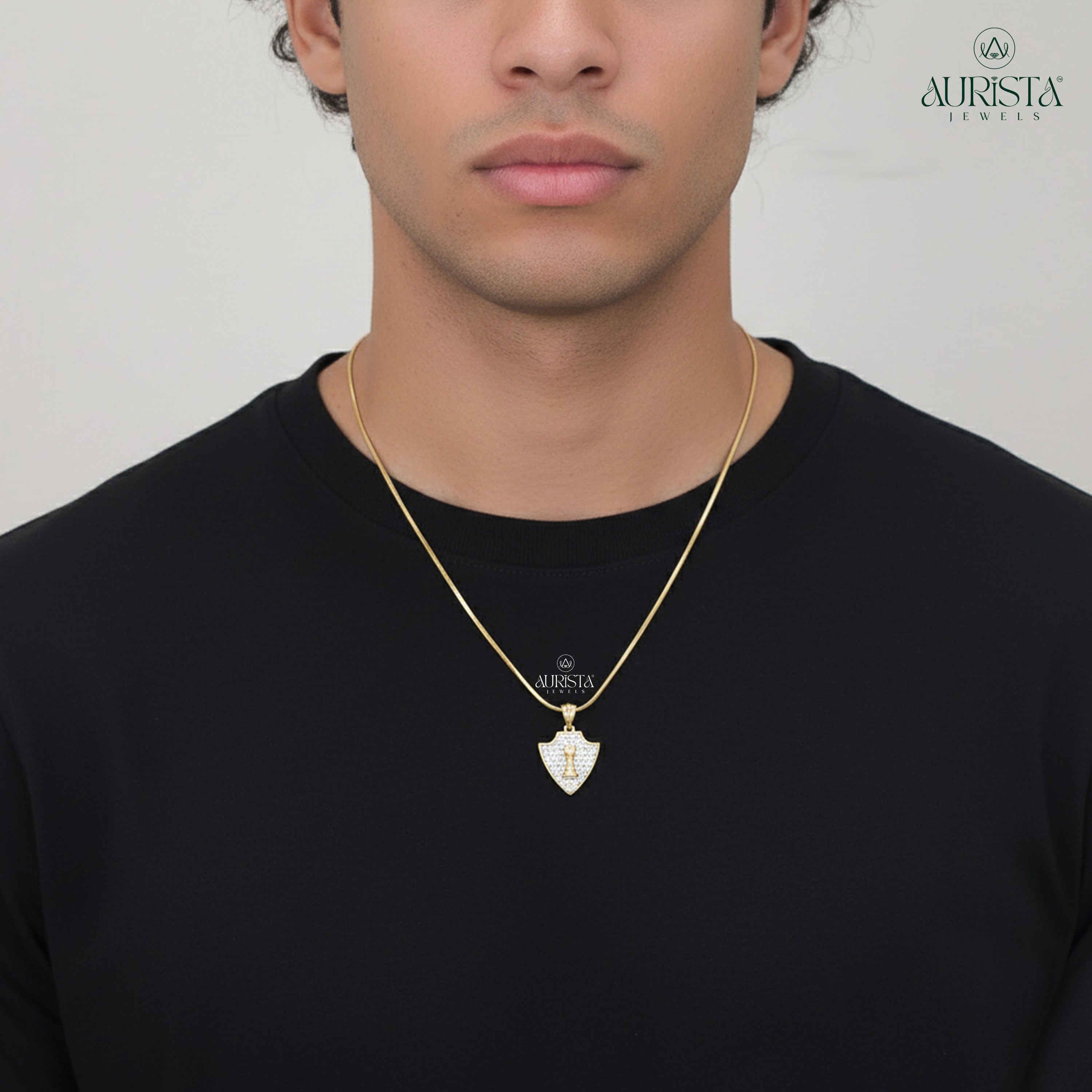 Polished Men’s Pendant with Diamond