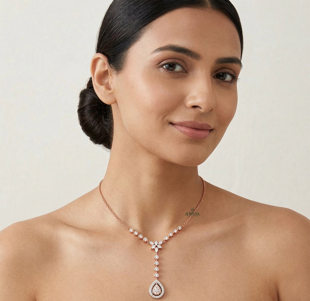 Classic Glow Round Diamond Necklace