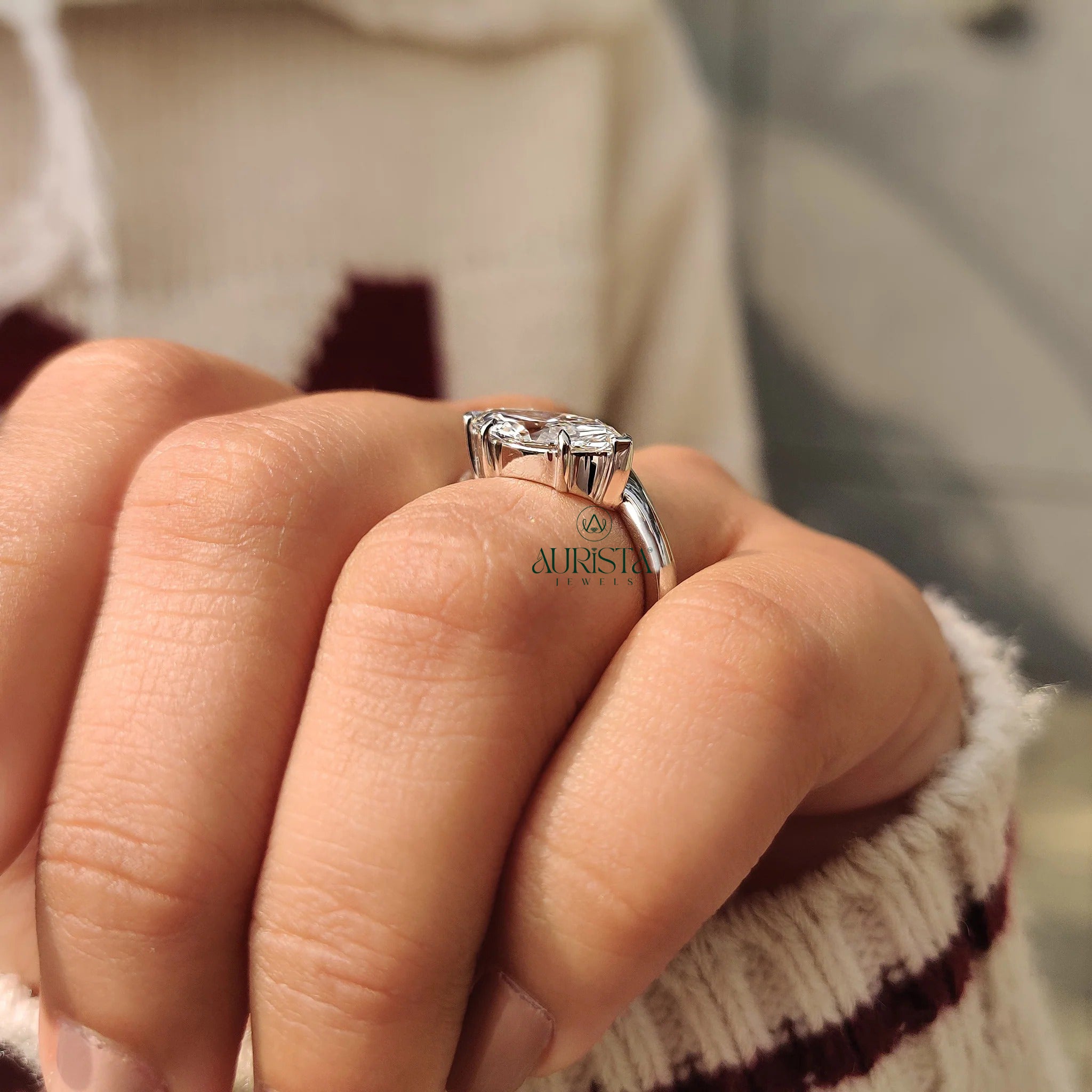 Timeless Diamond Solitaire with Elegant Finish