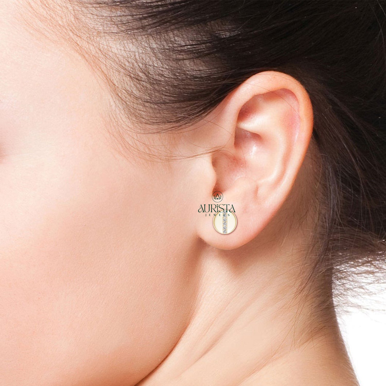 Graceful Earrings with Premium Diamond