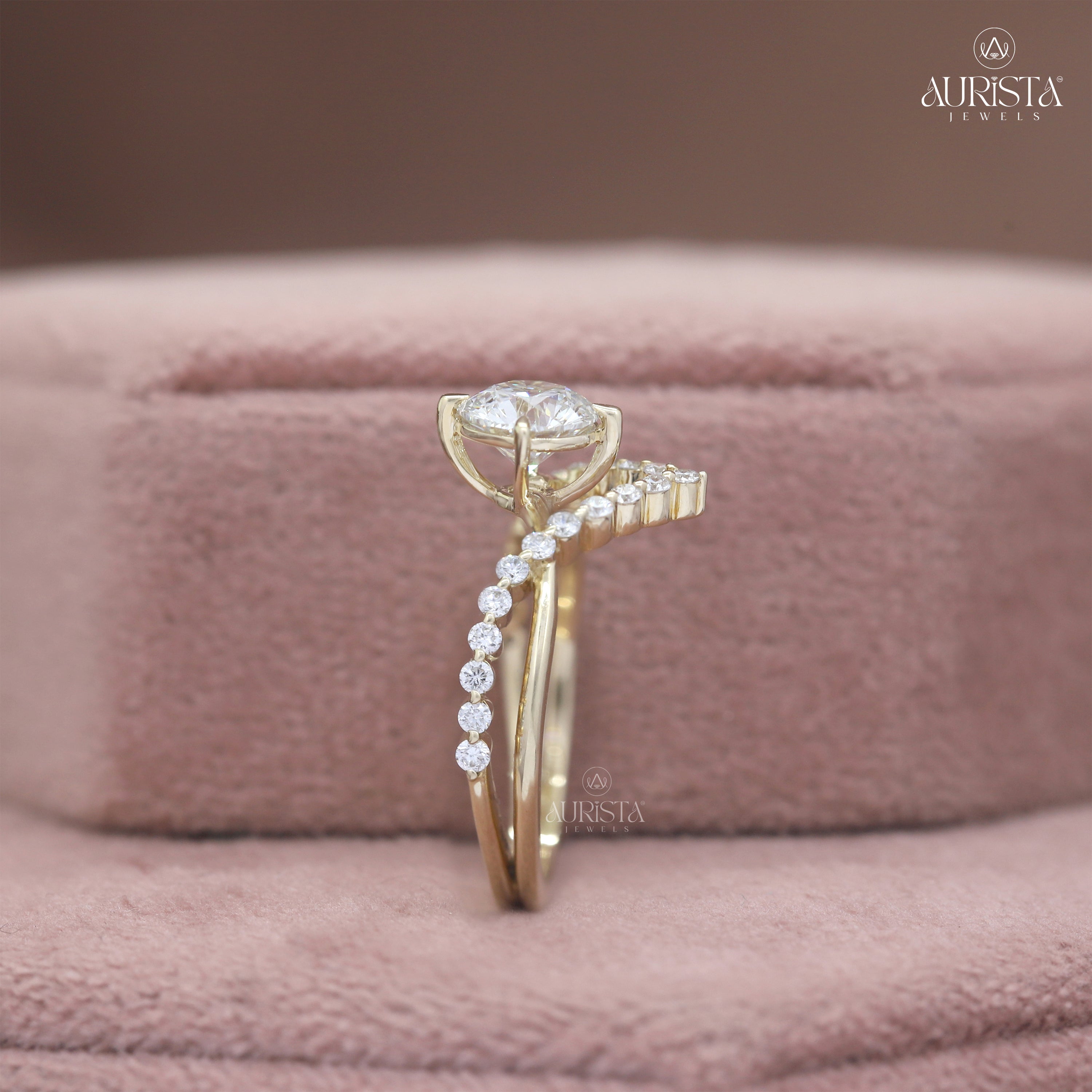 Wear Your Promise- Yellow Gold Ring with Round Diamond