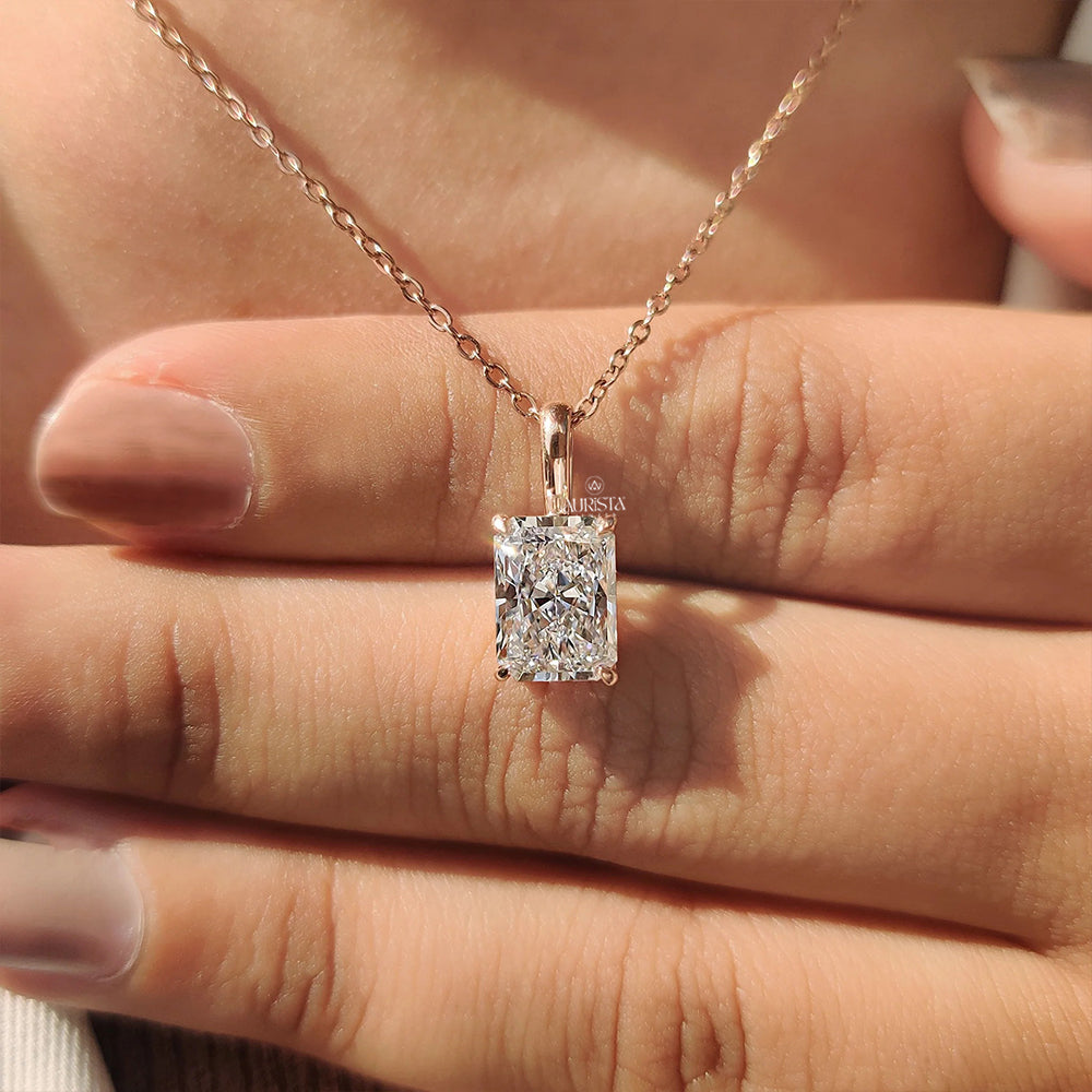 Luminous Charm Radinat Diamond Pendant in Gold