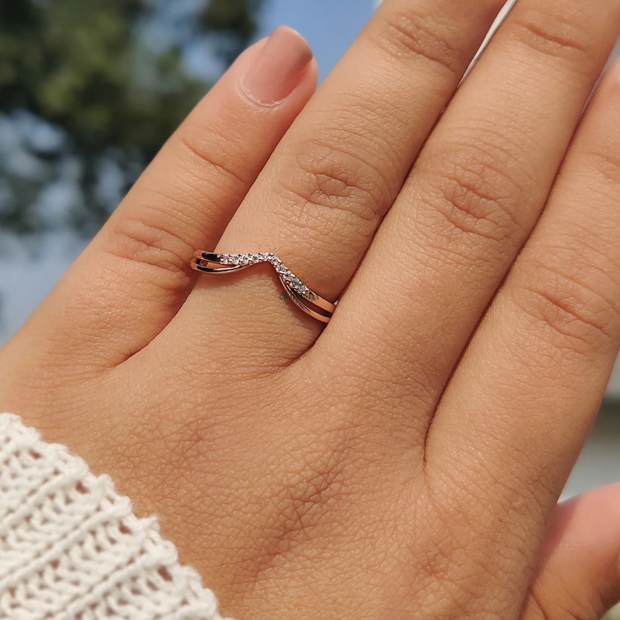 Stylish Chevron Diamond Ring in Gold