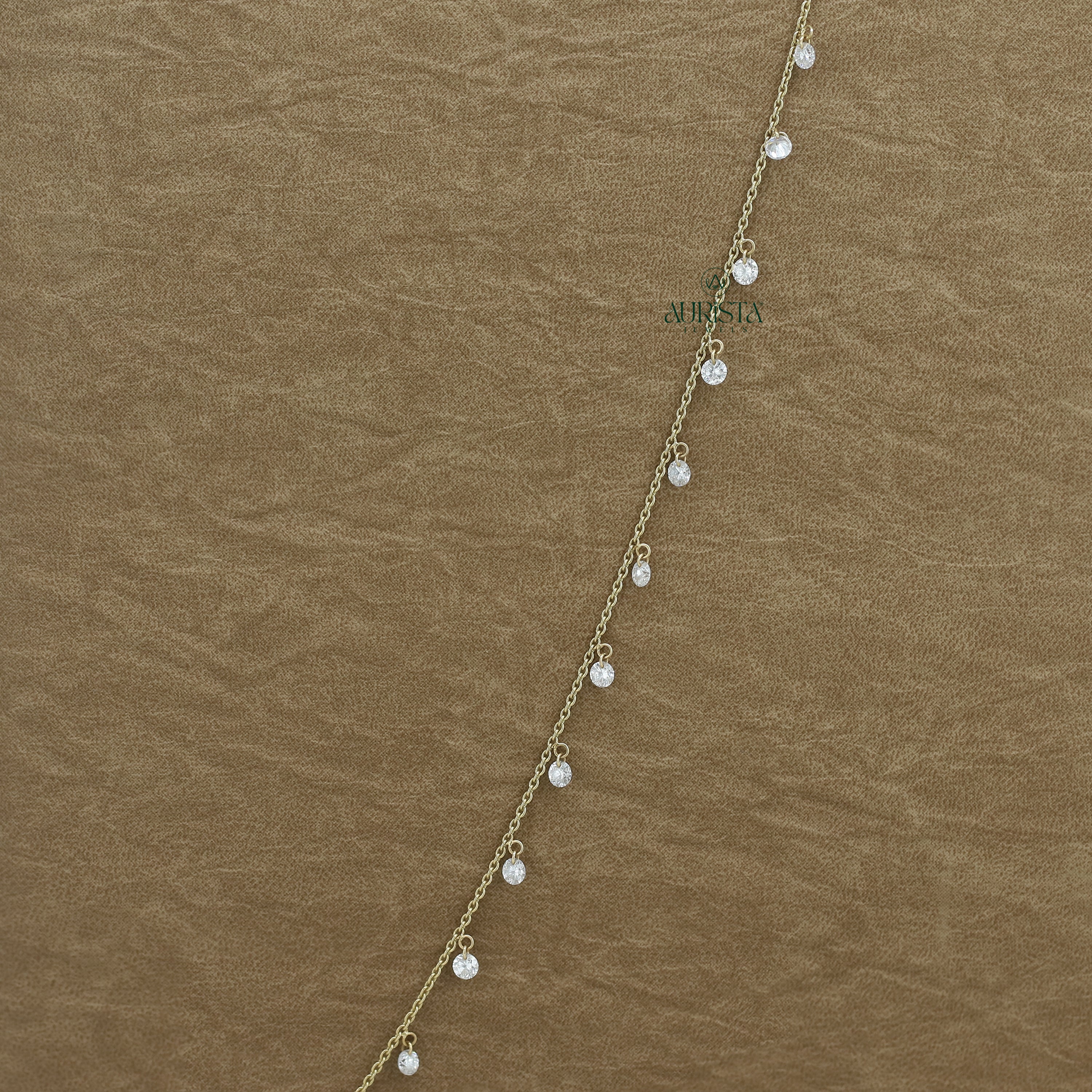 Pure Shine Round Brilliant Diamond Necklace in Gold