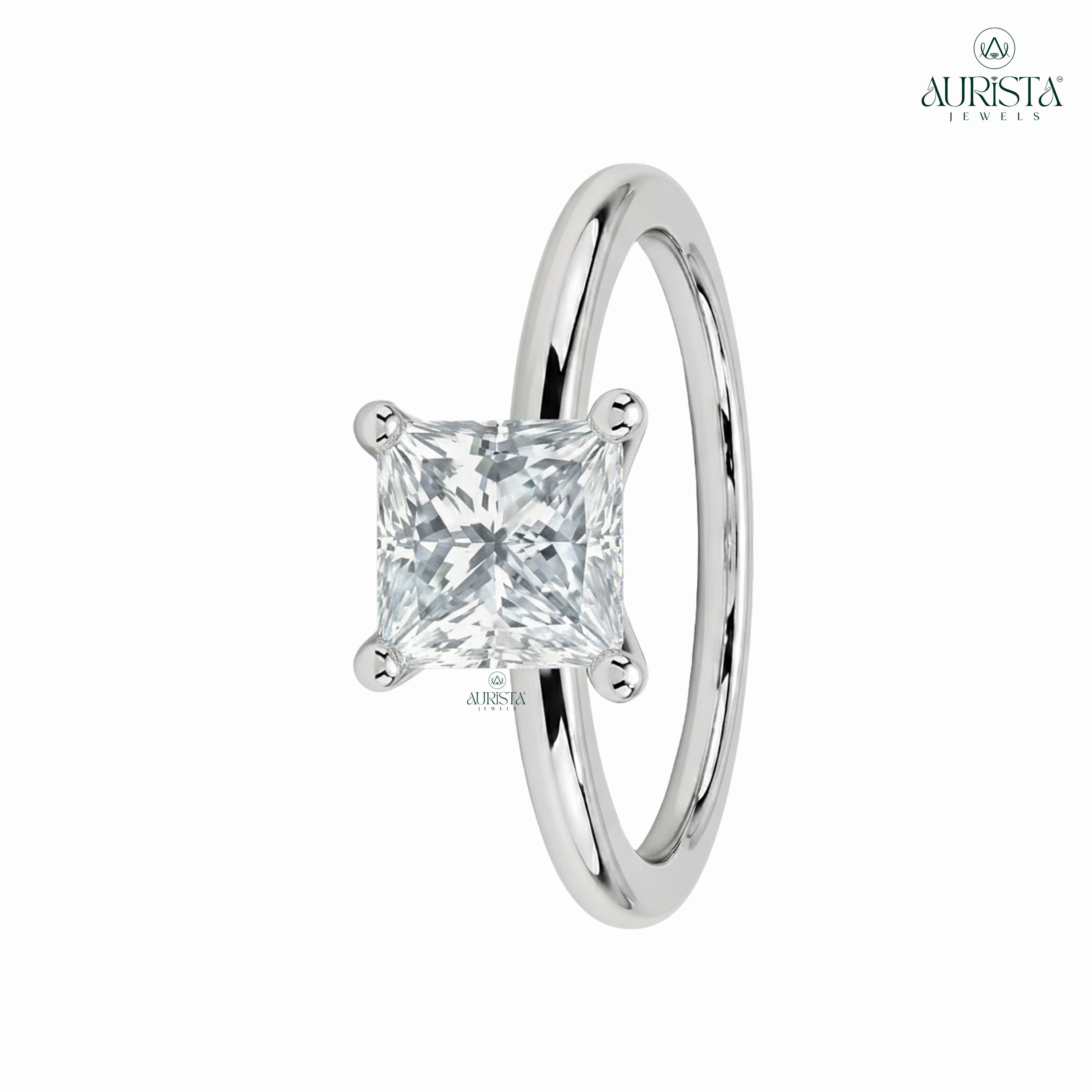 Forever Yours – Gold Ring with Princess Diamond