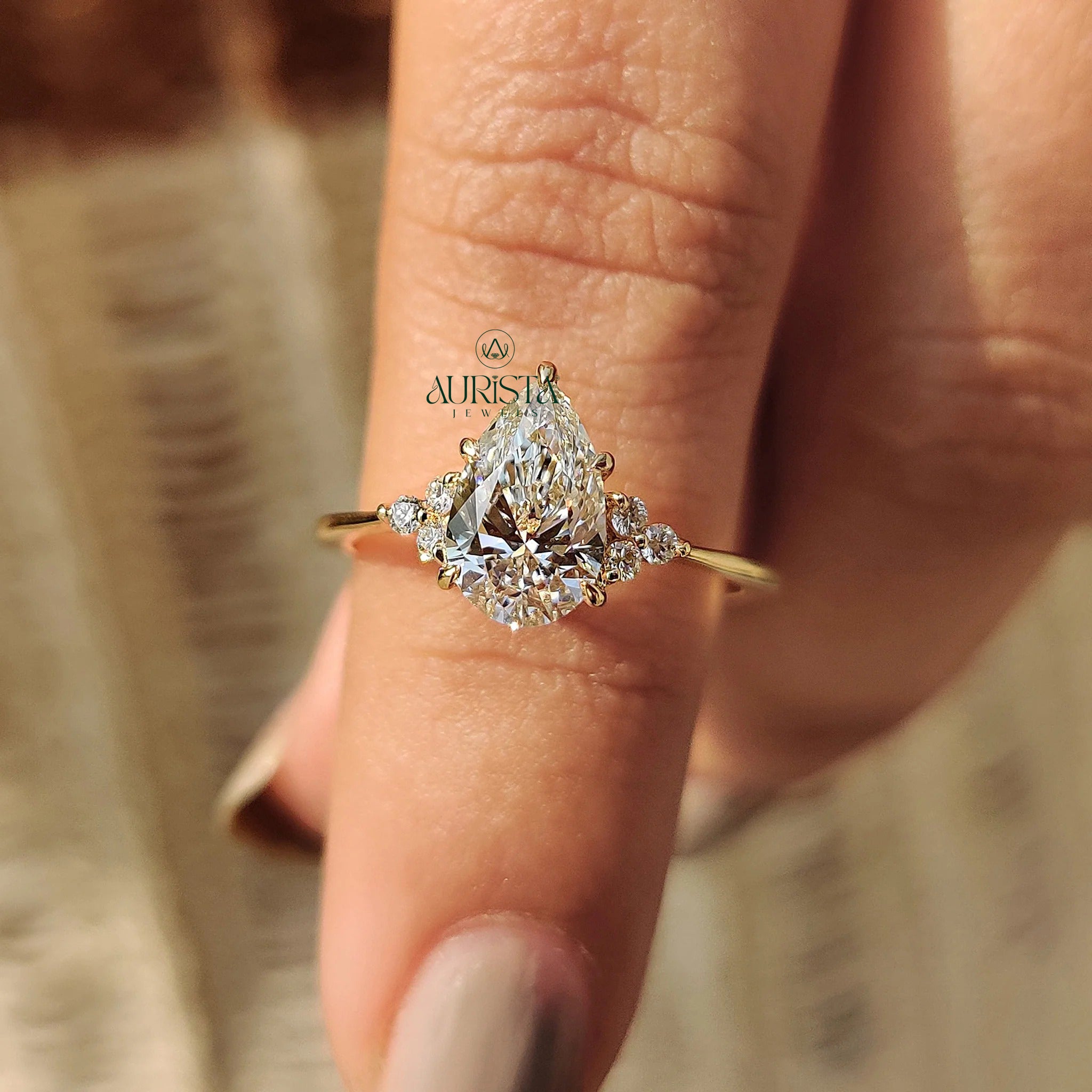 Forever Spark – Royal Charm with Sparkling Light