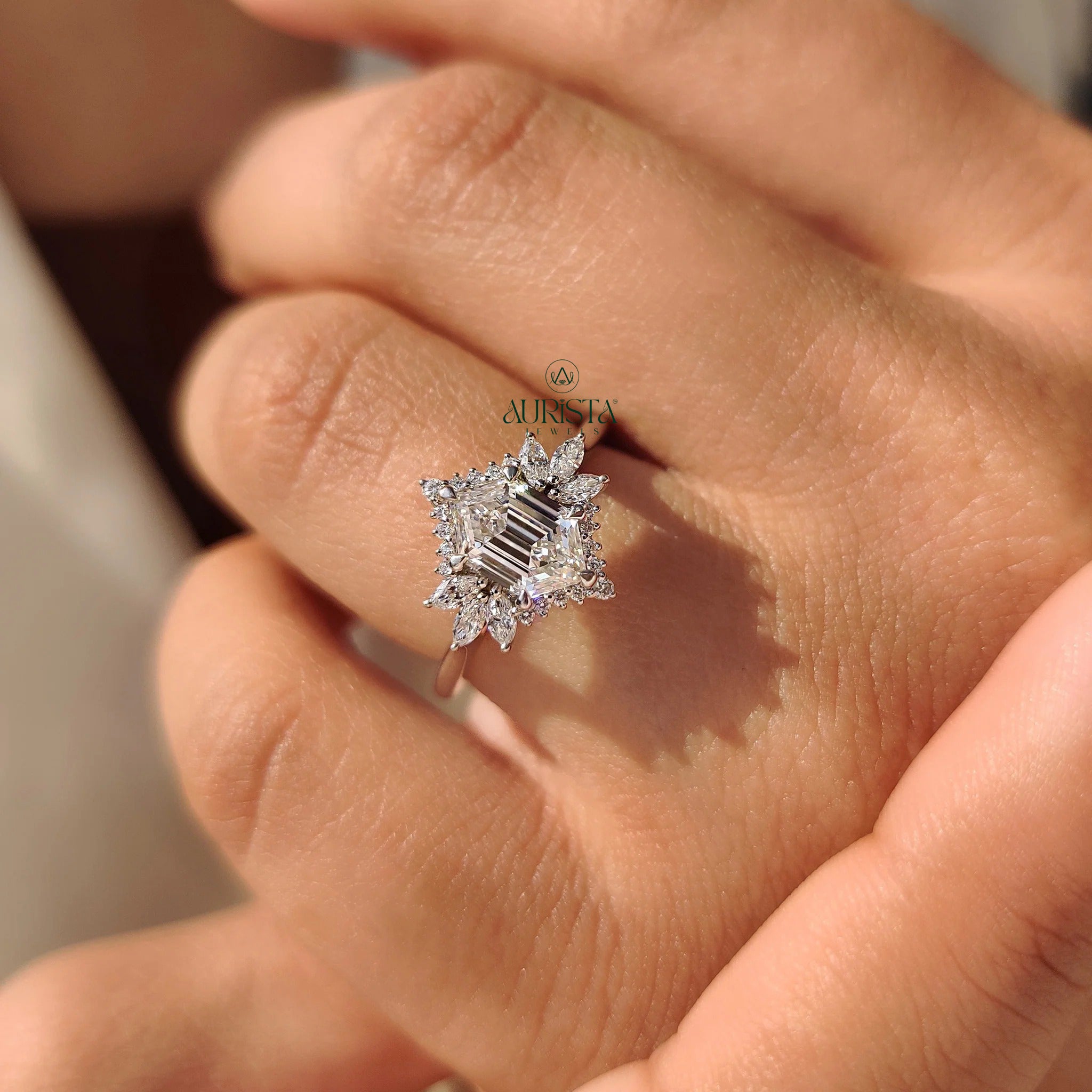 Timeless Spark – Sleek Elegance with Radiant Shine