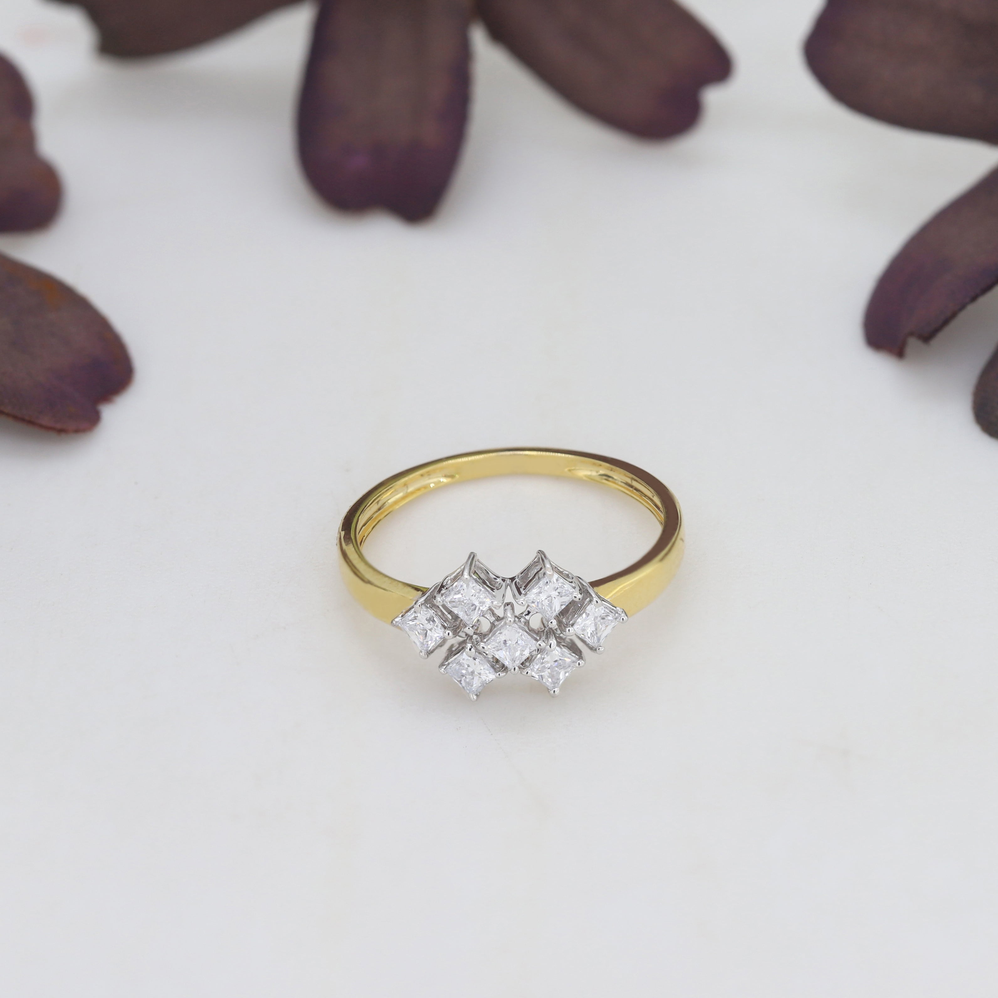 The Diamond of Forever – Custom Ring Whit Princess Diamond Ring