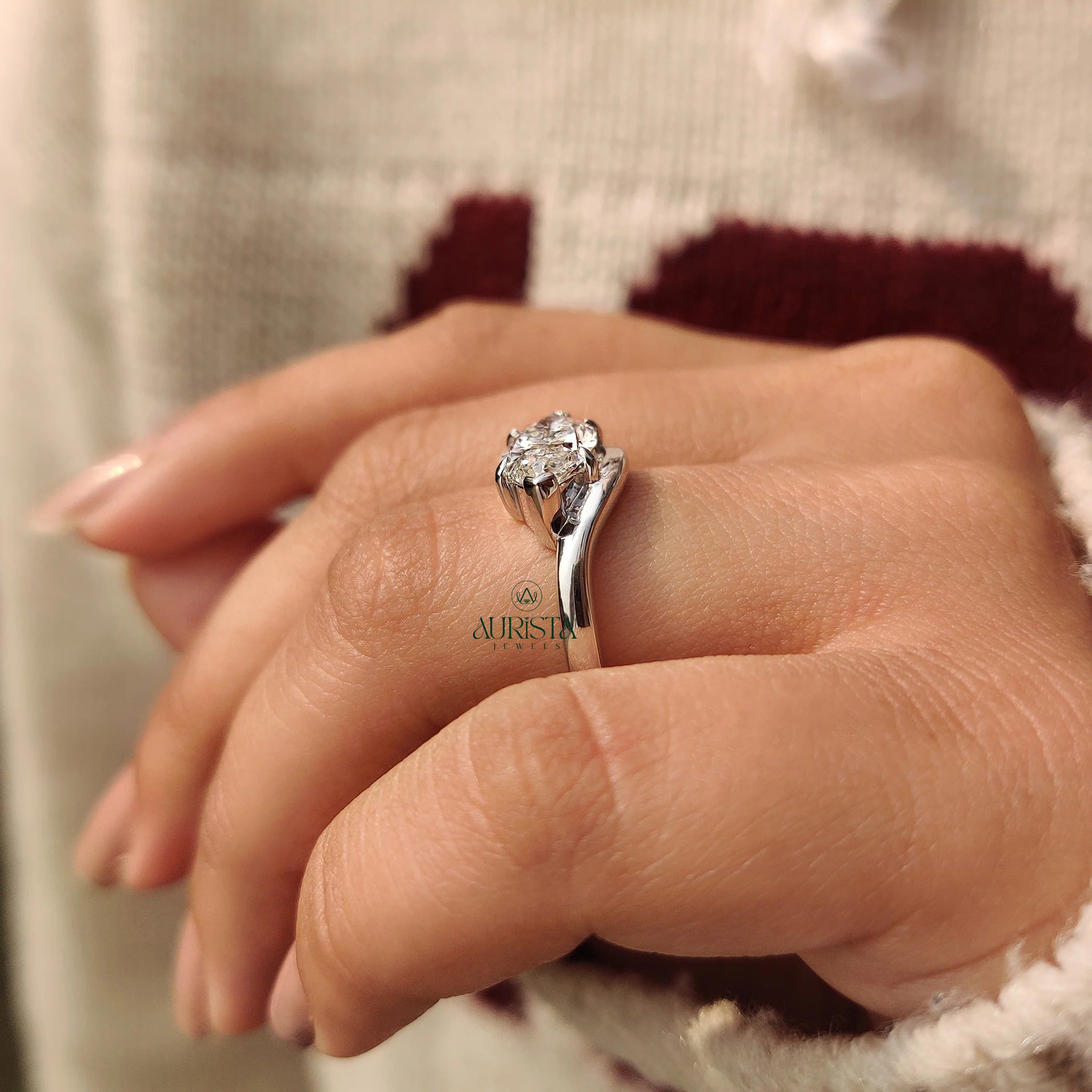 Timeless Diamond Solitaire with Elegant Finish