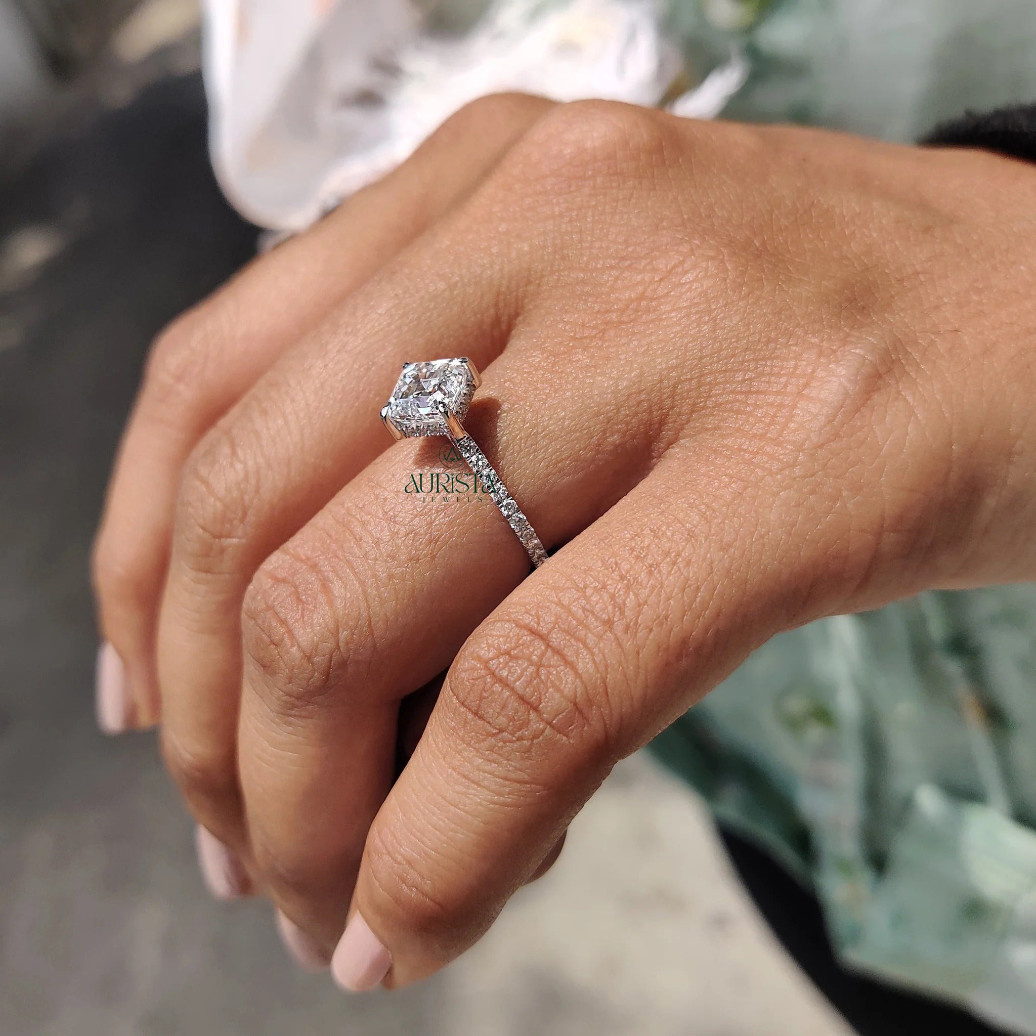 Golden Pave Aura – Elegant Ring with Dazzling Sparkle