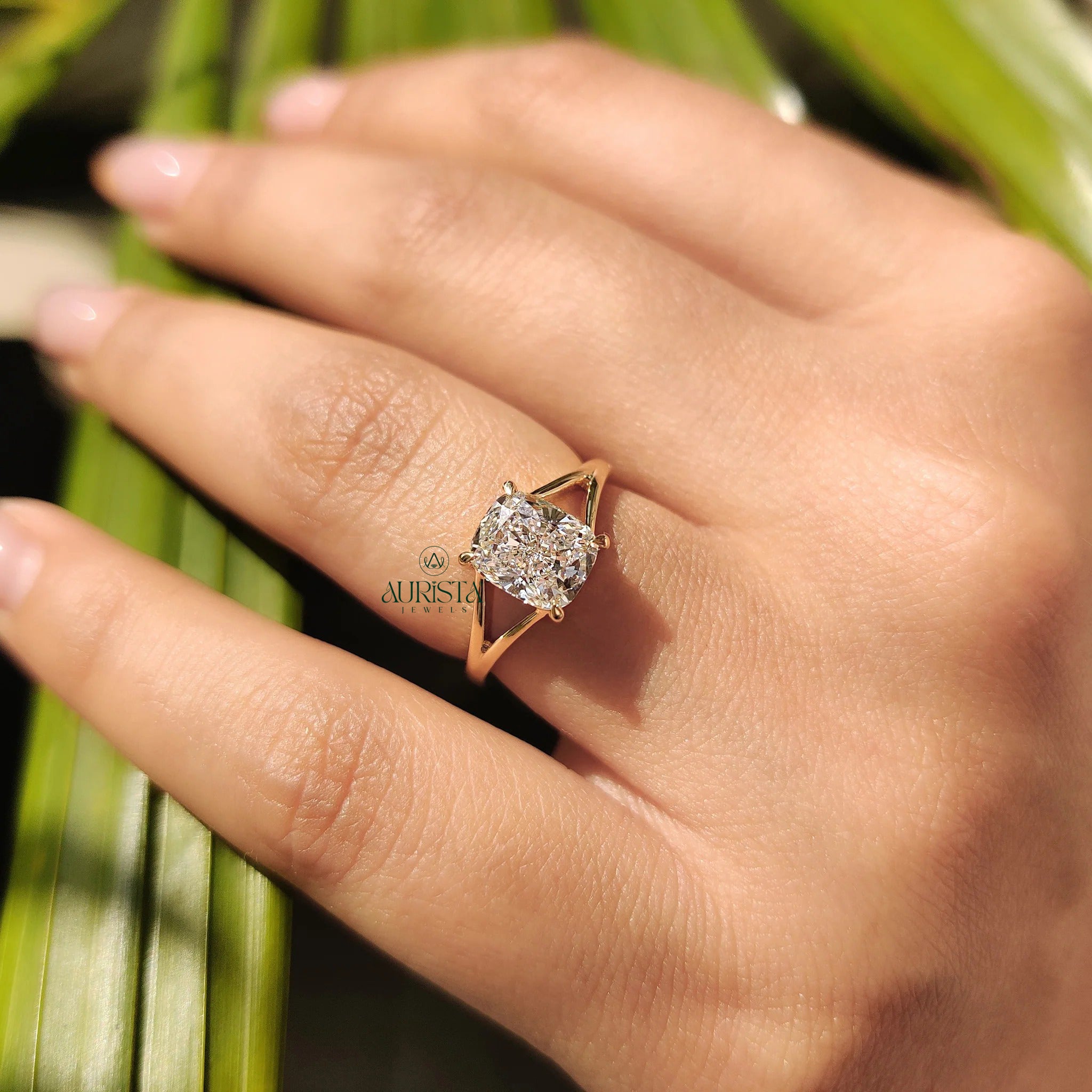 Cushion Solitaire – Made to Melt Hearts