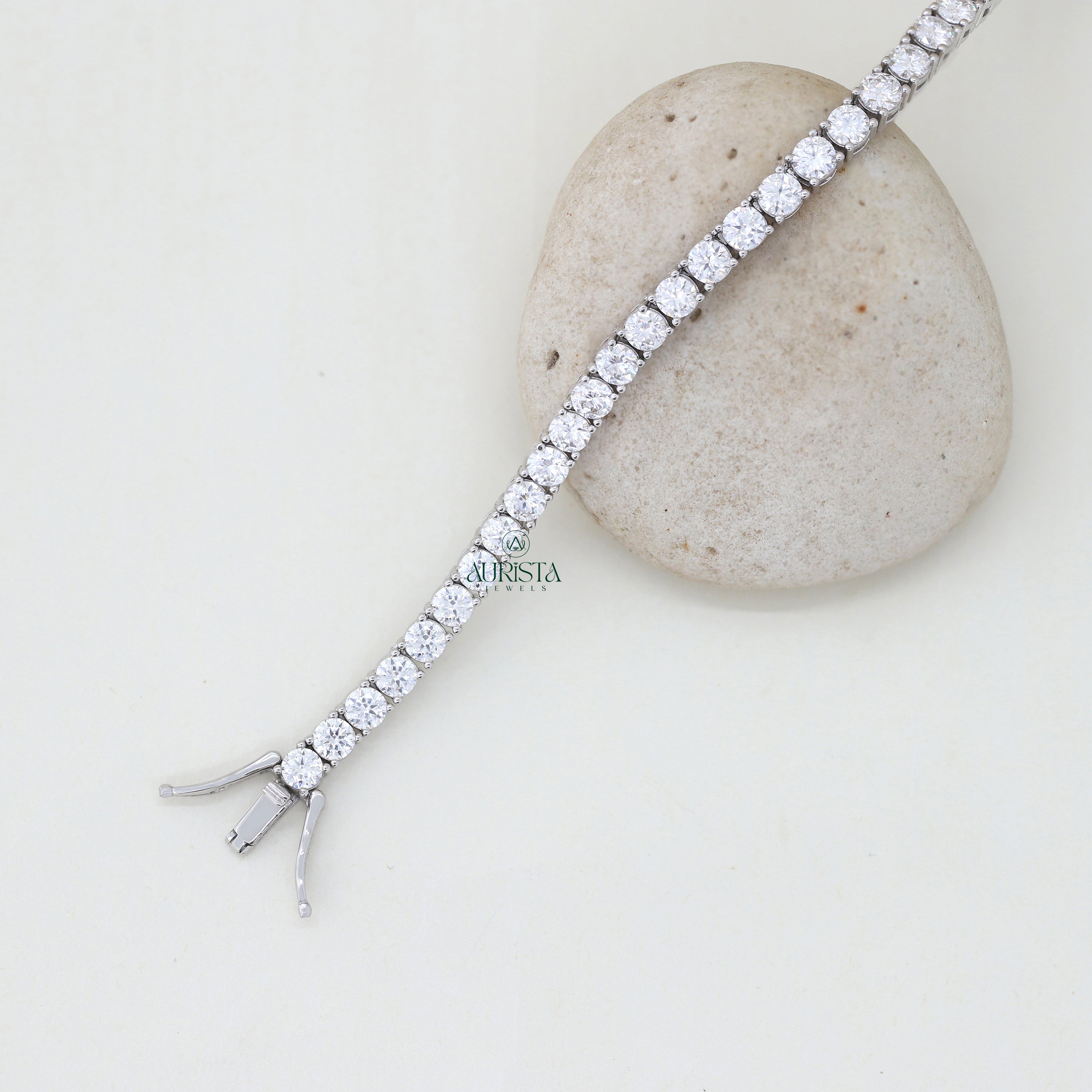 Whispers of Light – Moissanite Tennish Necklace with Round Diamonds
