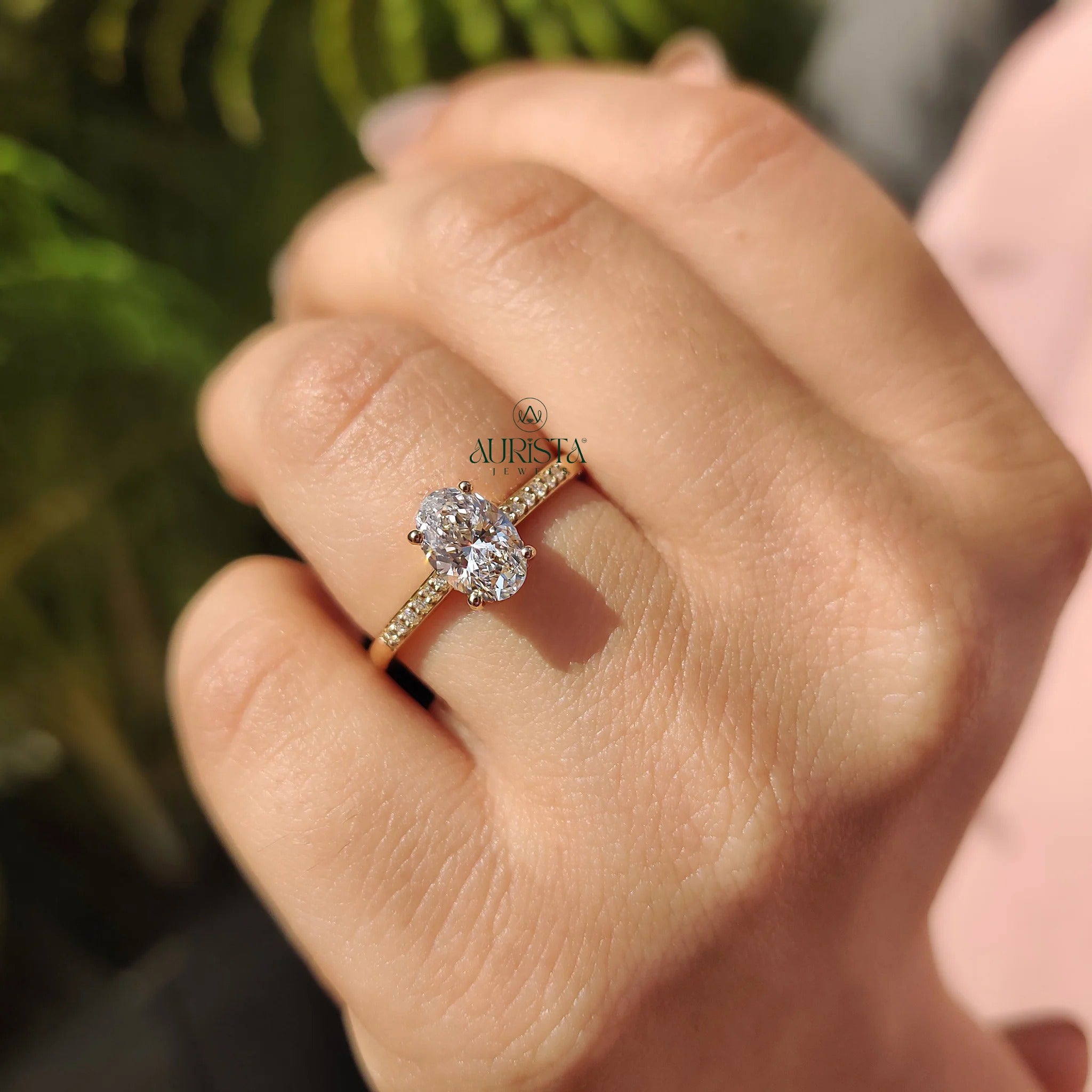 Pure Pave Radiance – Luxe Ring with Sparkling Glow