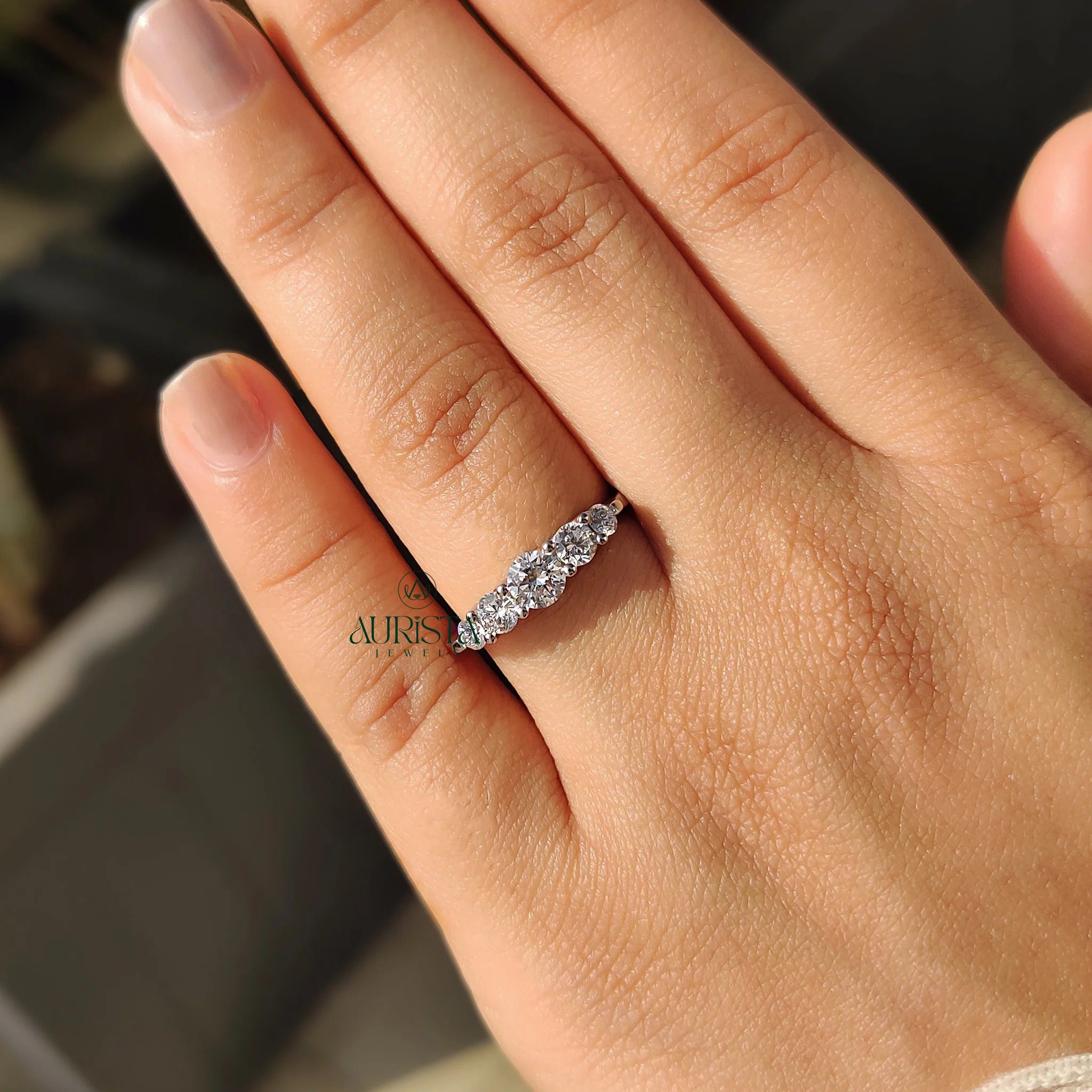 Promise Spark – Refined Grace with Elegant Glow