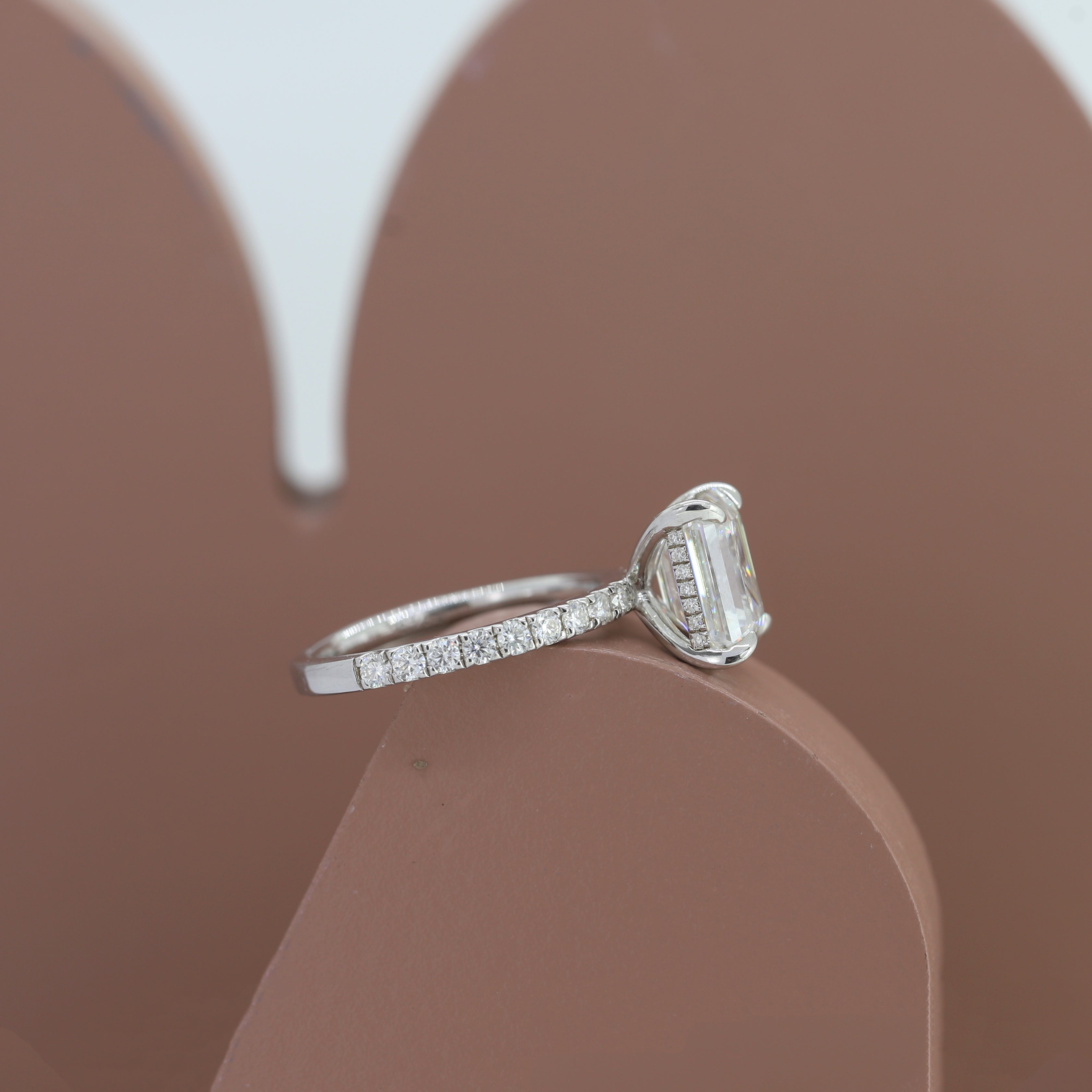 The Everyday Forever Ring – White Gold Ring with  Radiant Diamond