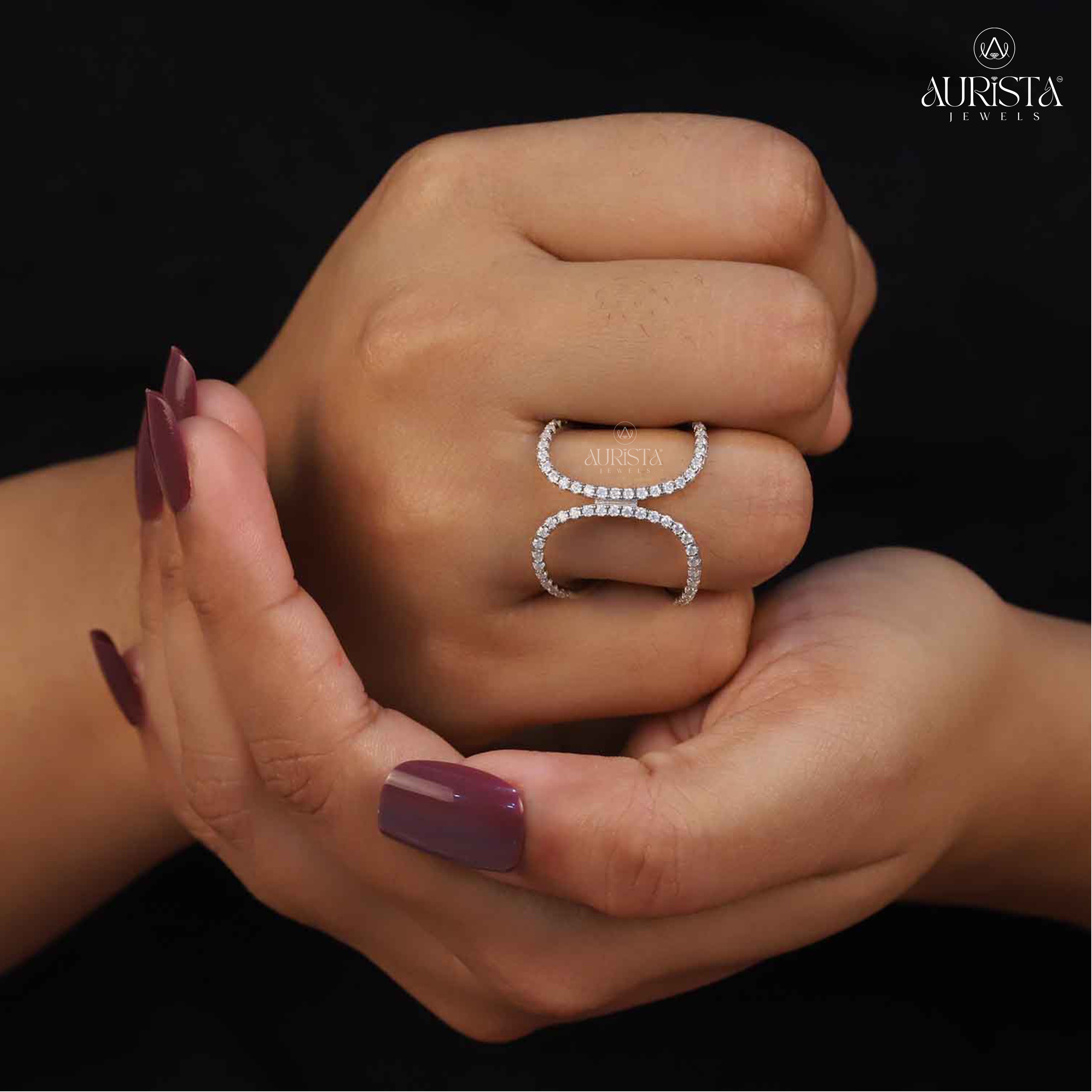 Hold Forever Close- White Gold with Round White Diamond