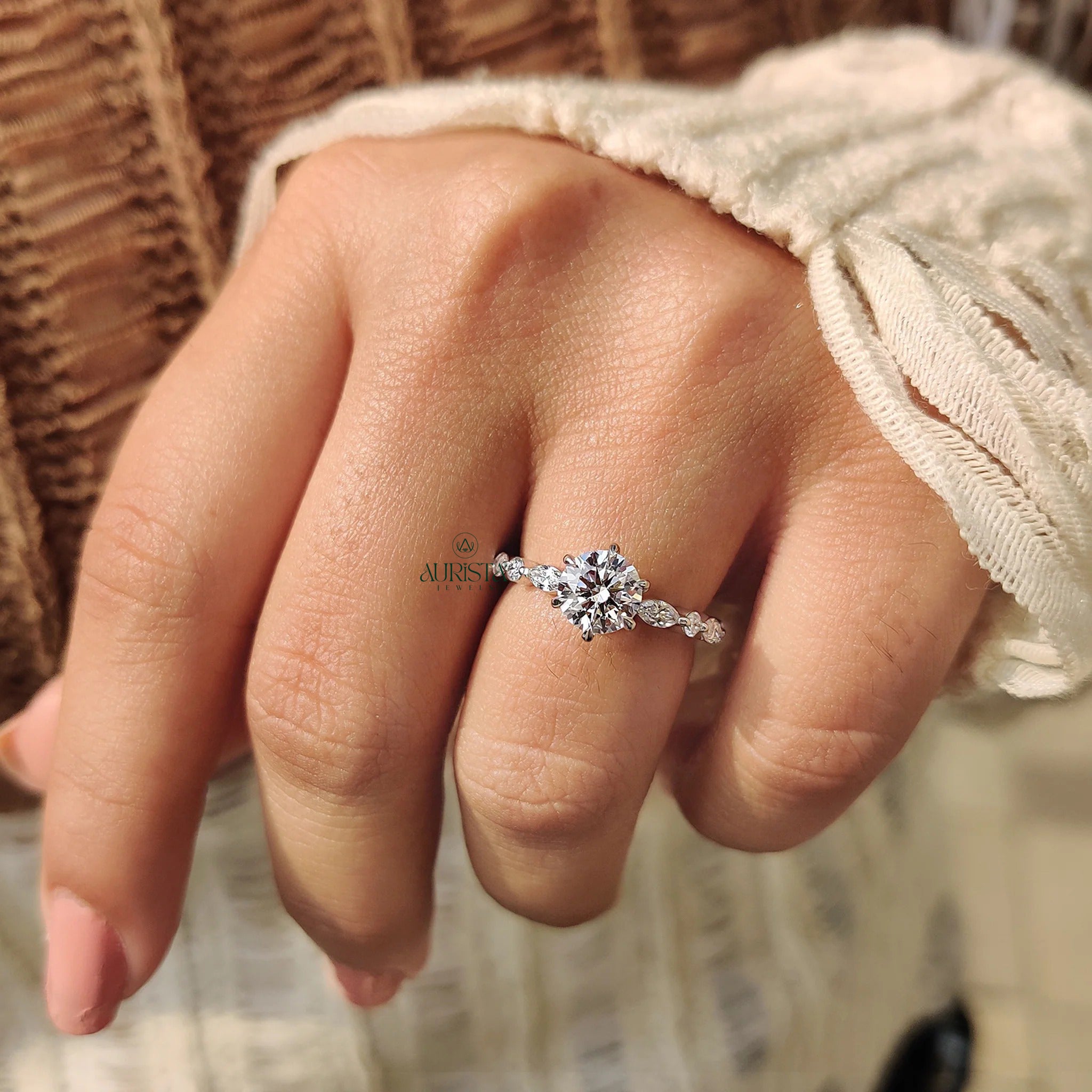 Pave Promise Light – Luxe Ring with Fine Shine