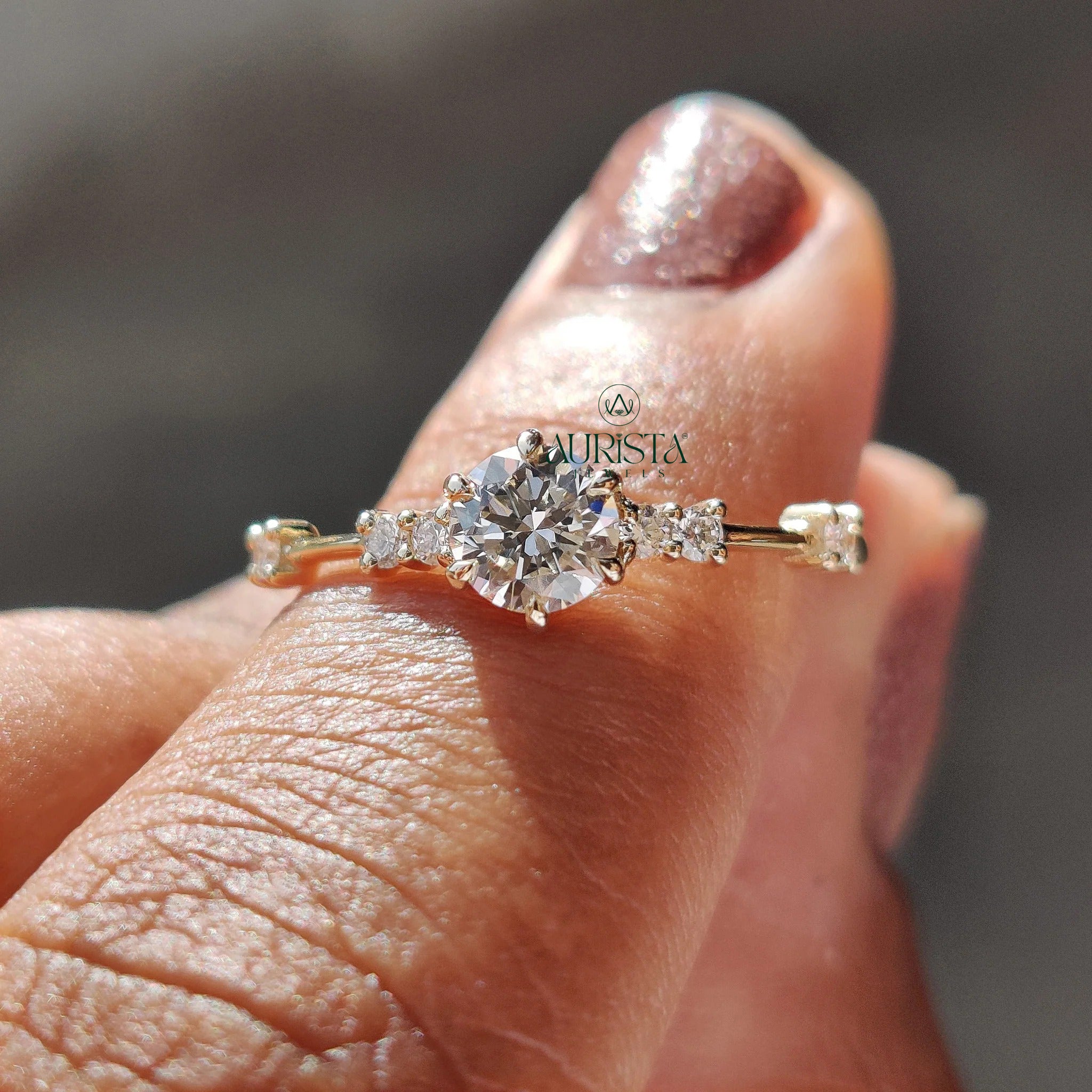 Eternal Sparkle – Classic Elegance with Shining Finish
