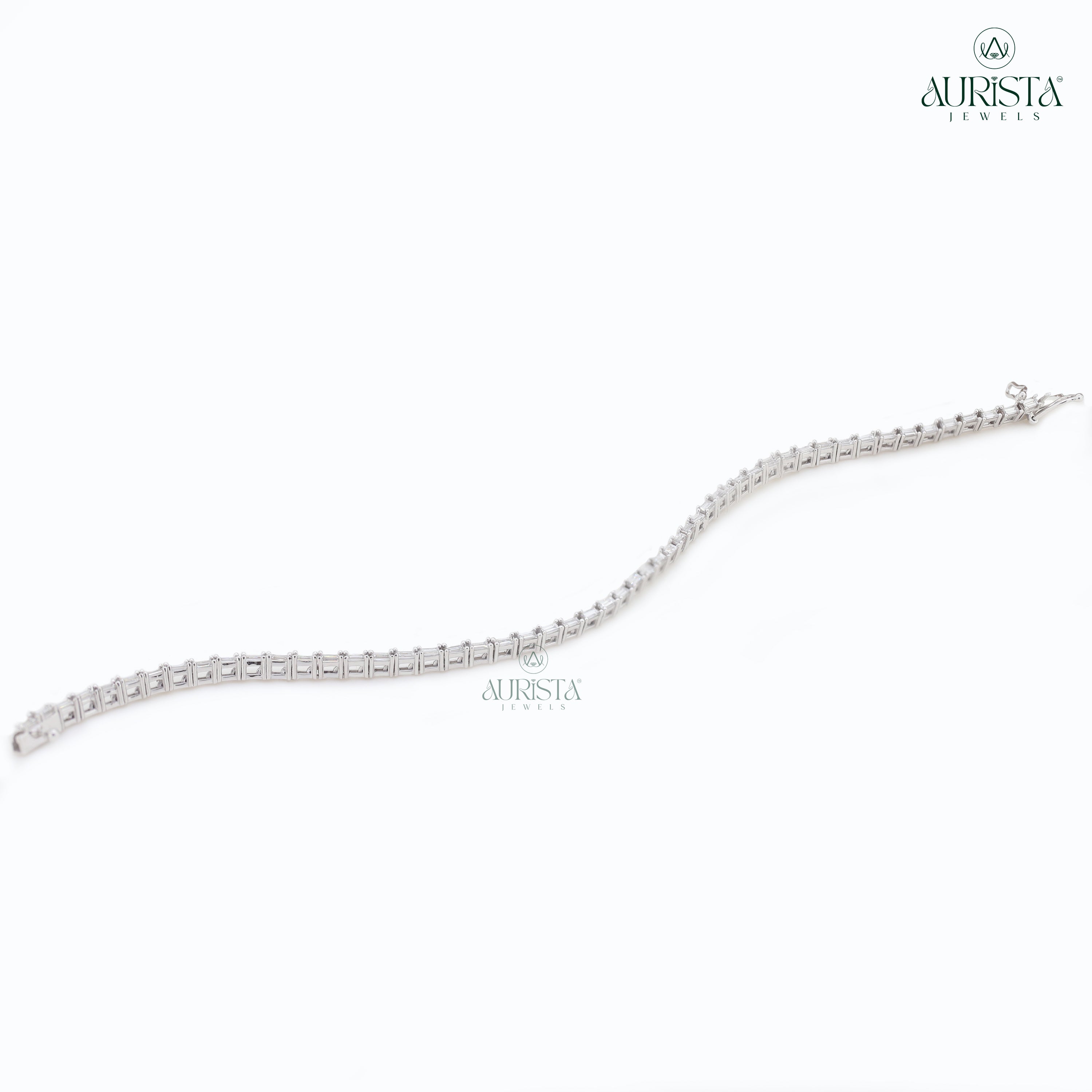 Endless Radiance – White Gold Tennis Bracelet