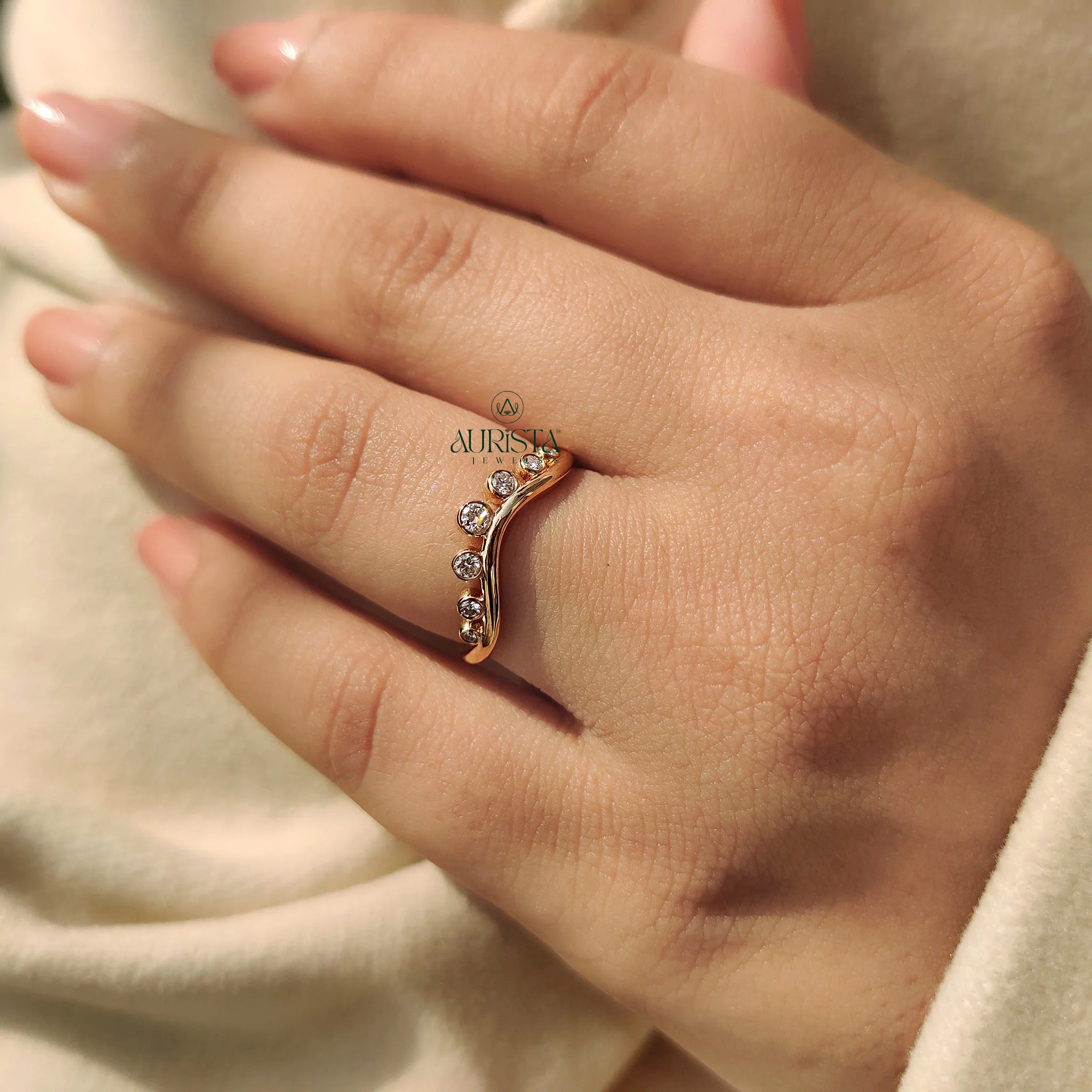 Pure Beauty – Designer Grace with Brilliant Spark