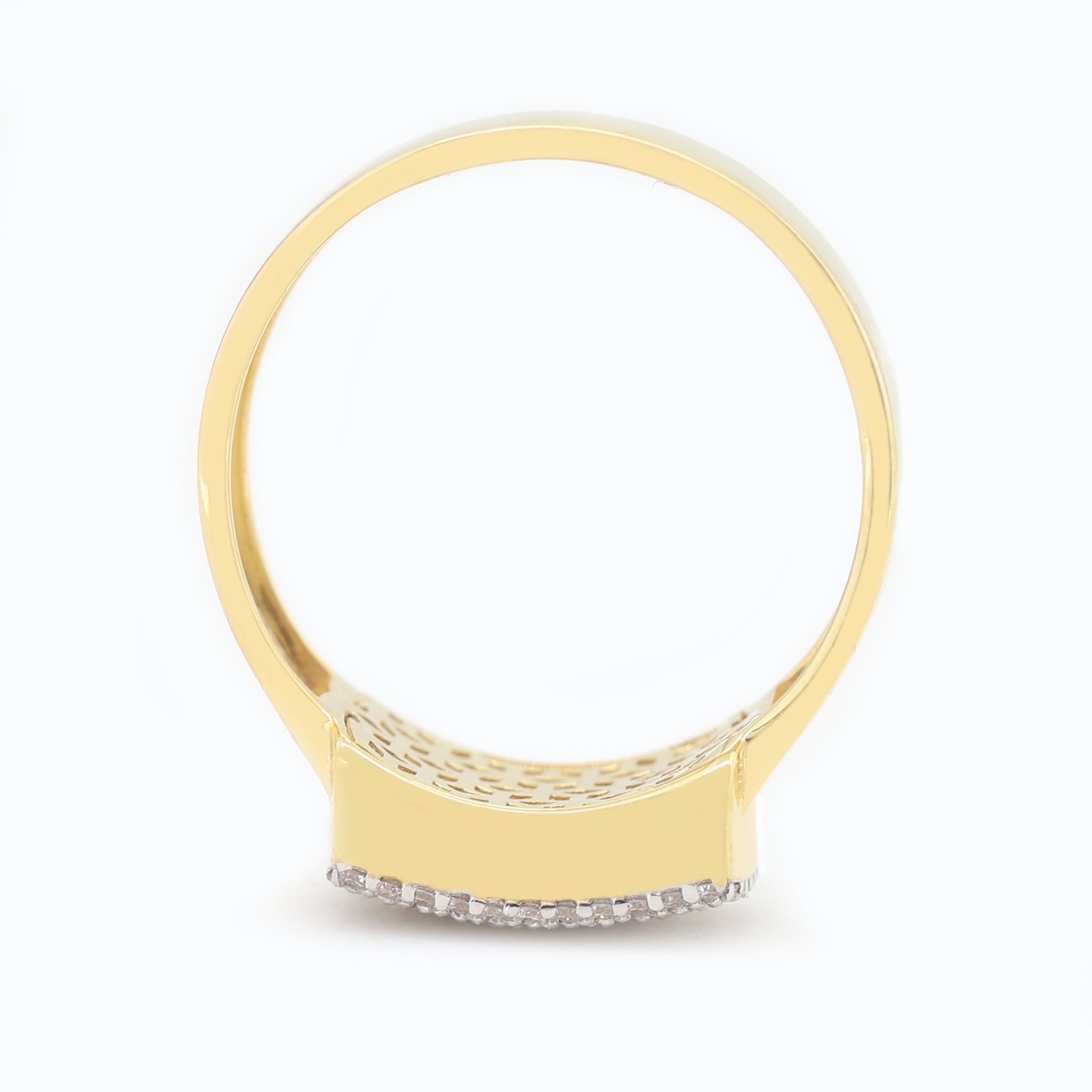 Crown of Promise – Yellow Gold Ring with Round Diamond