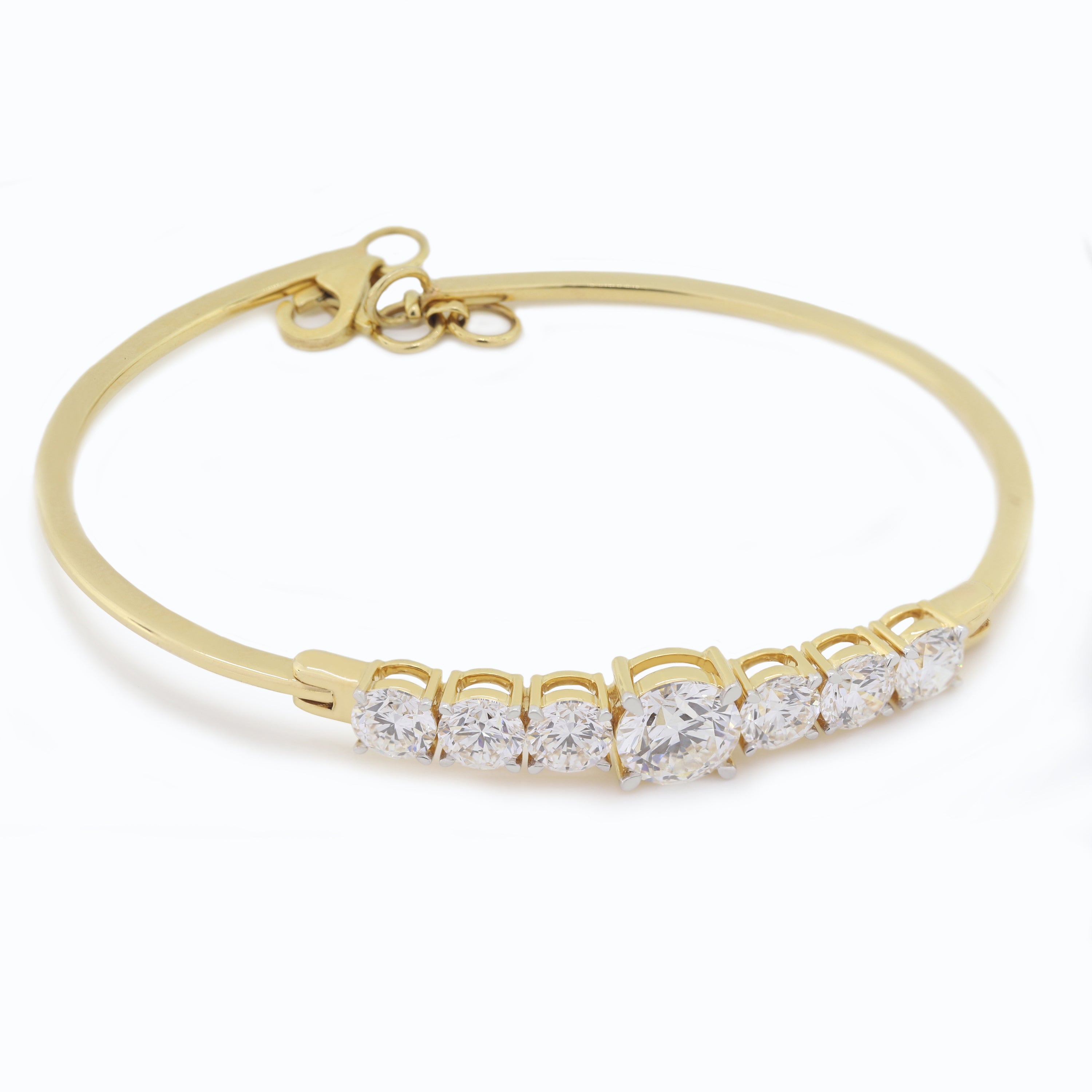 Eternal Embrace – Diamond Bracelet in Yellow Gold