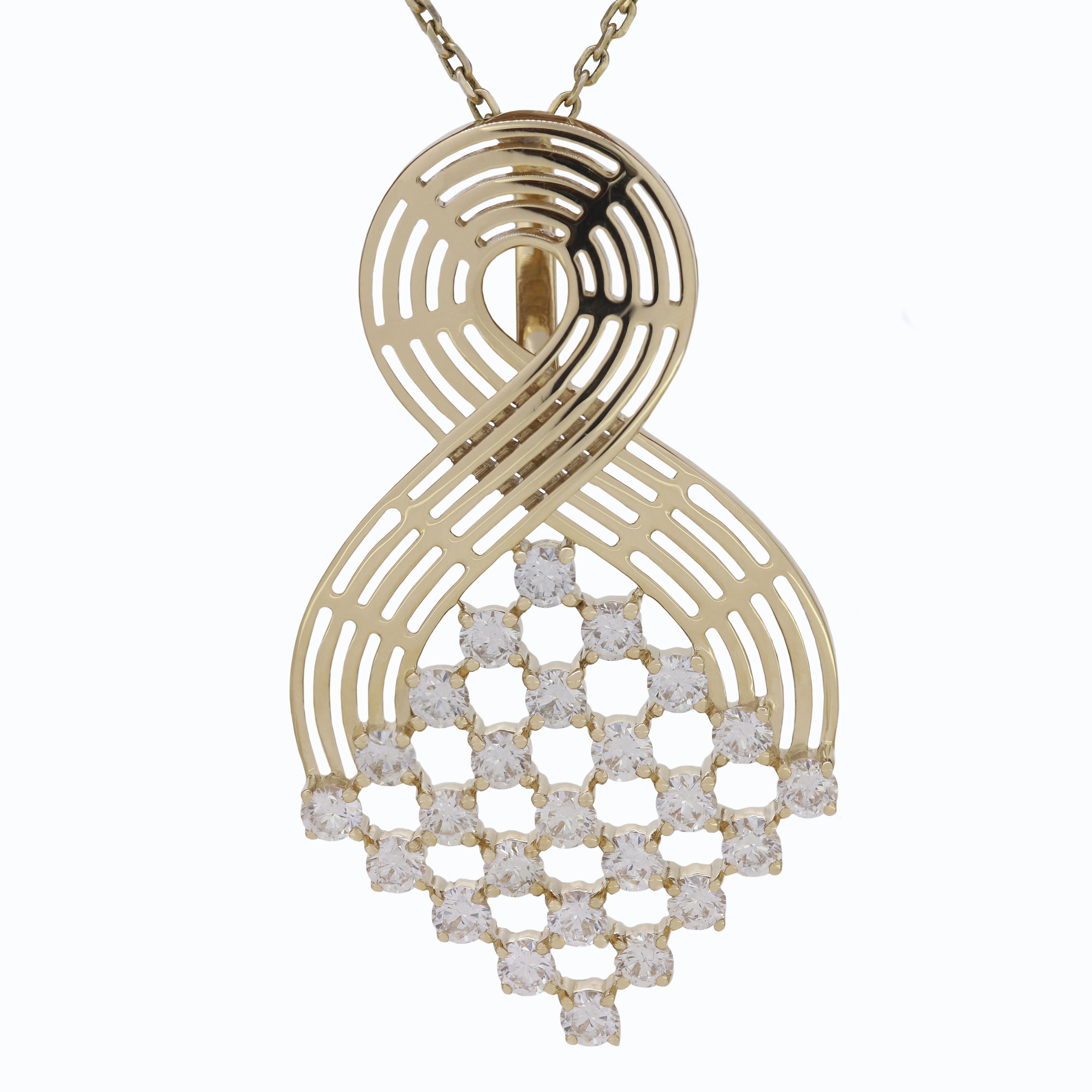 Timeless Radiance – Solid Gold Diamond Jewelry Set