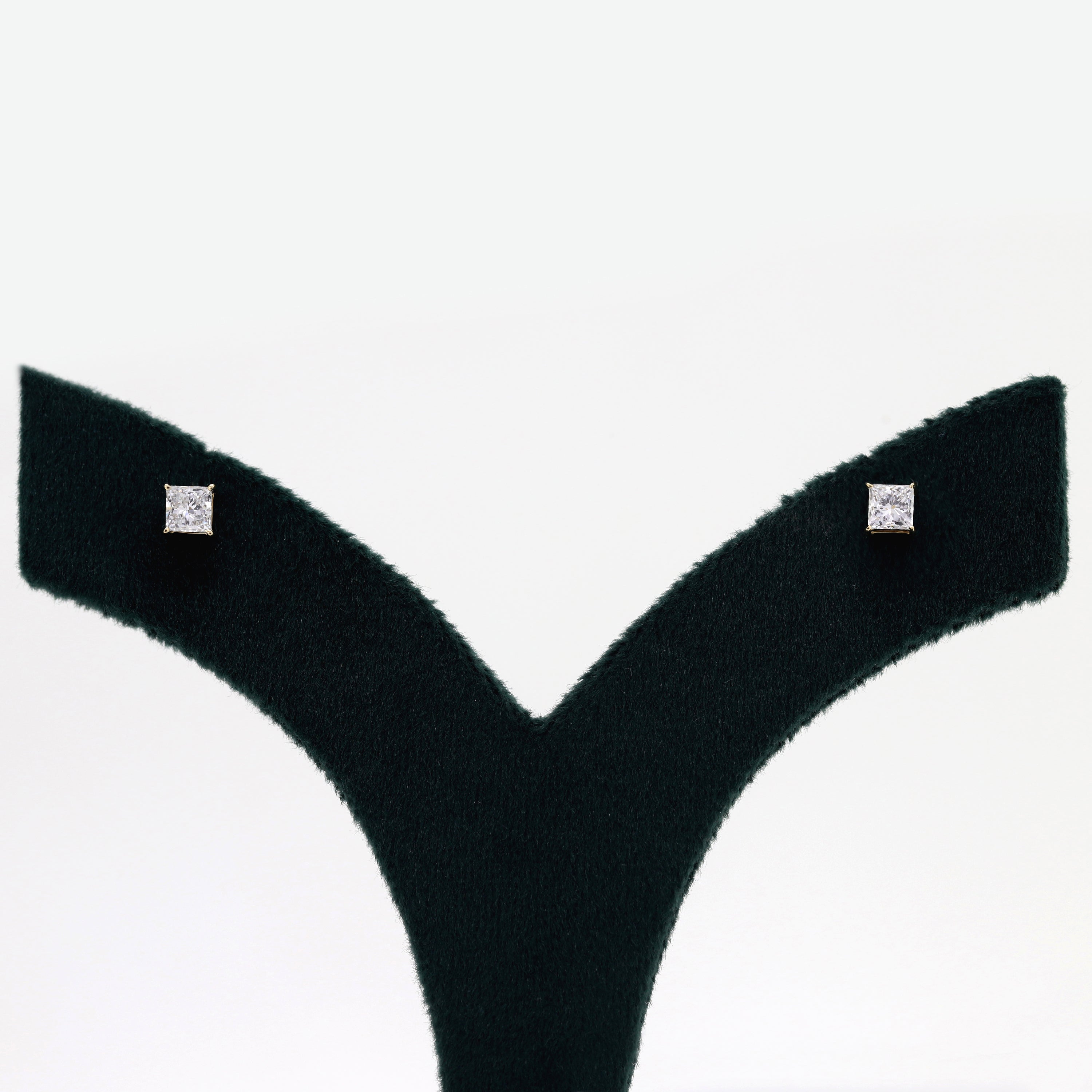 Forever Gleam – Princess Cut Diamond Earrings