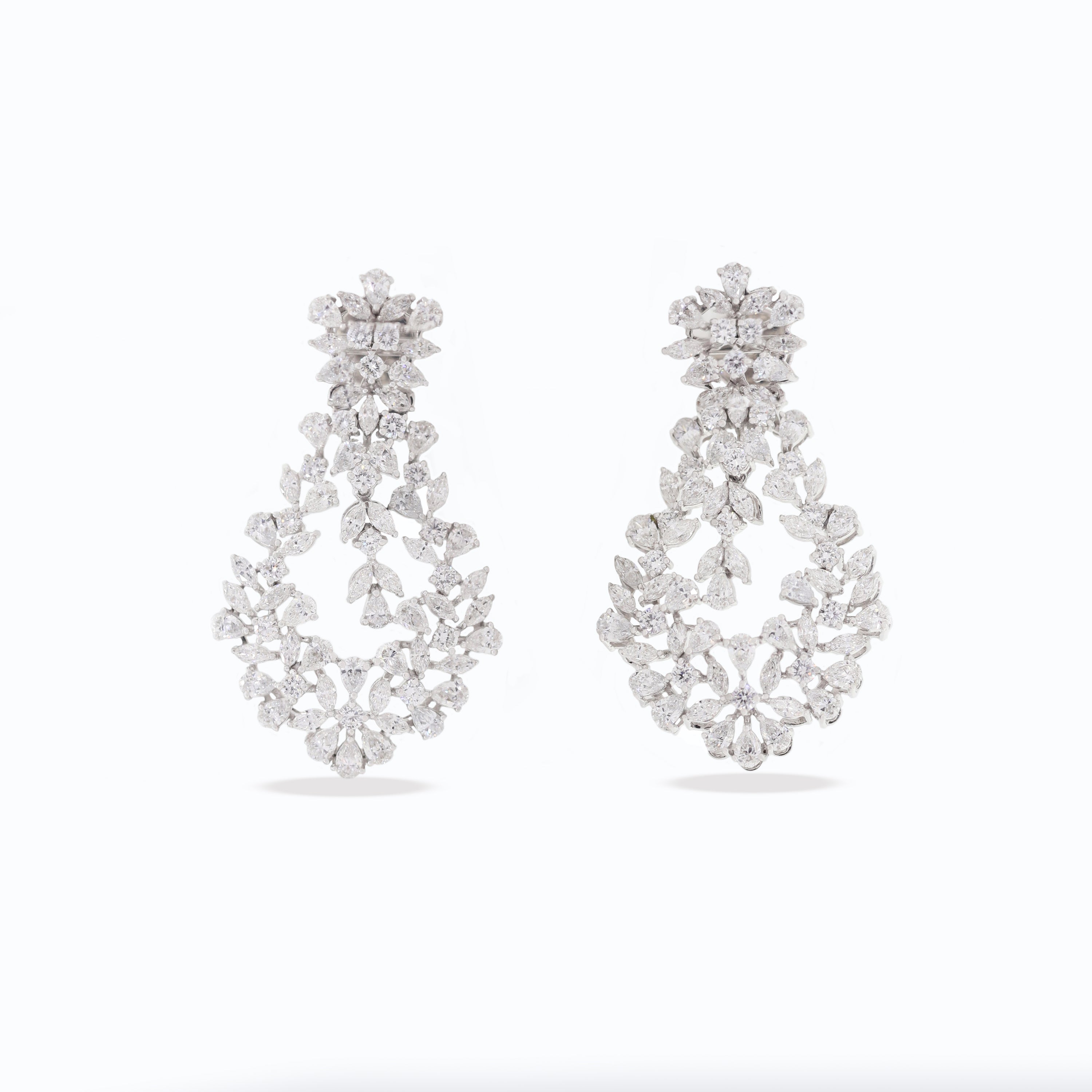 Brilliant Essence – Diamond Earrings