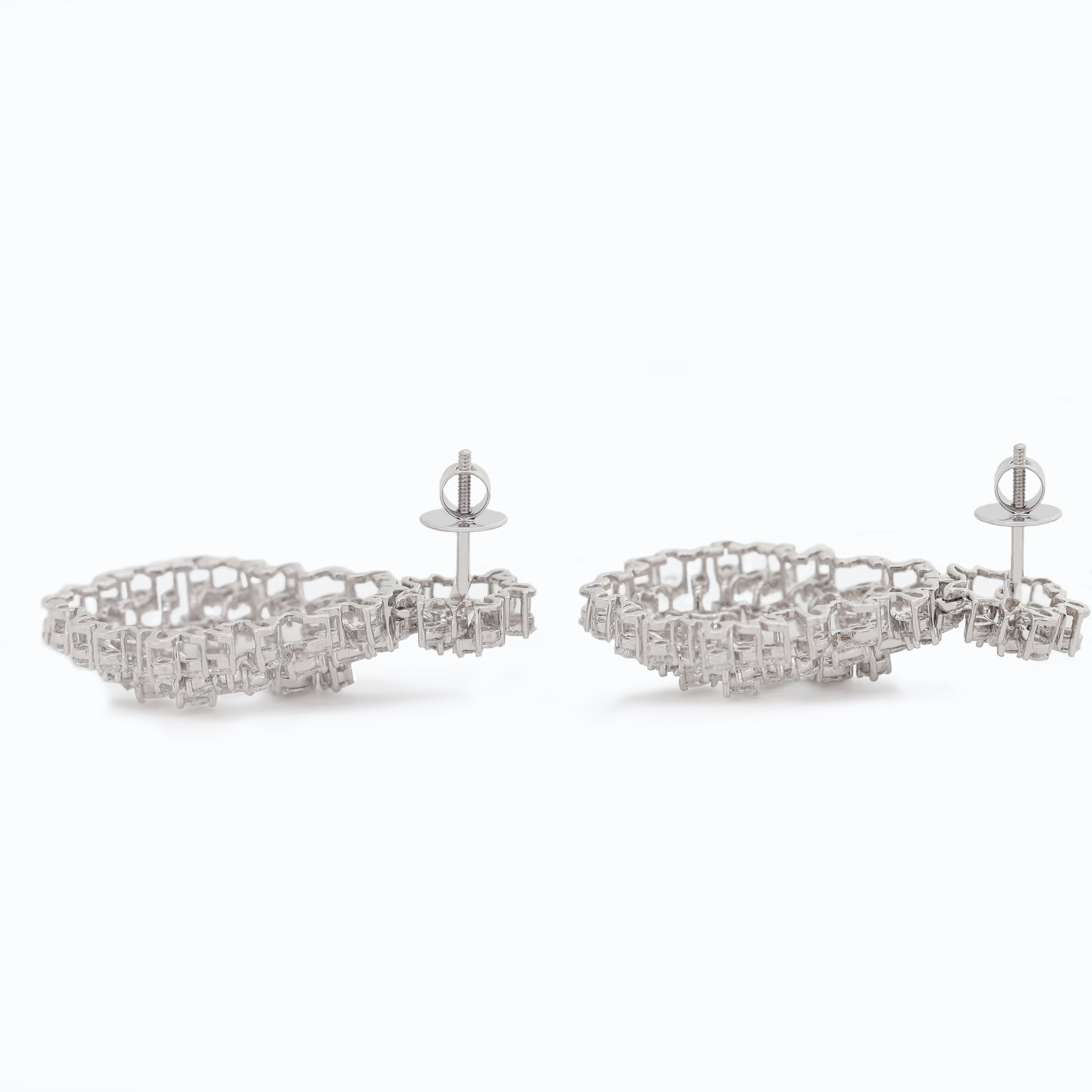 Brilliant Essence – Diamond Earrings