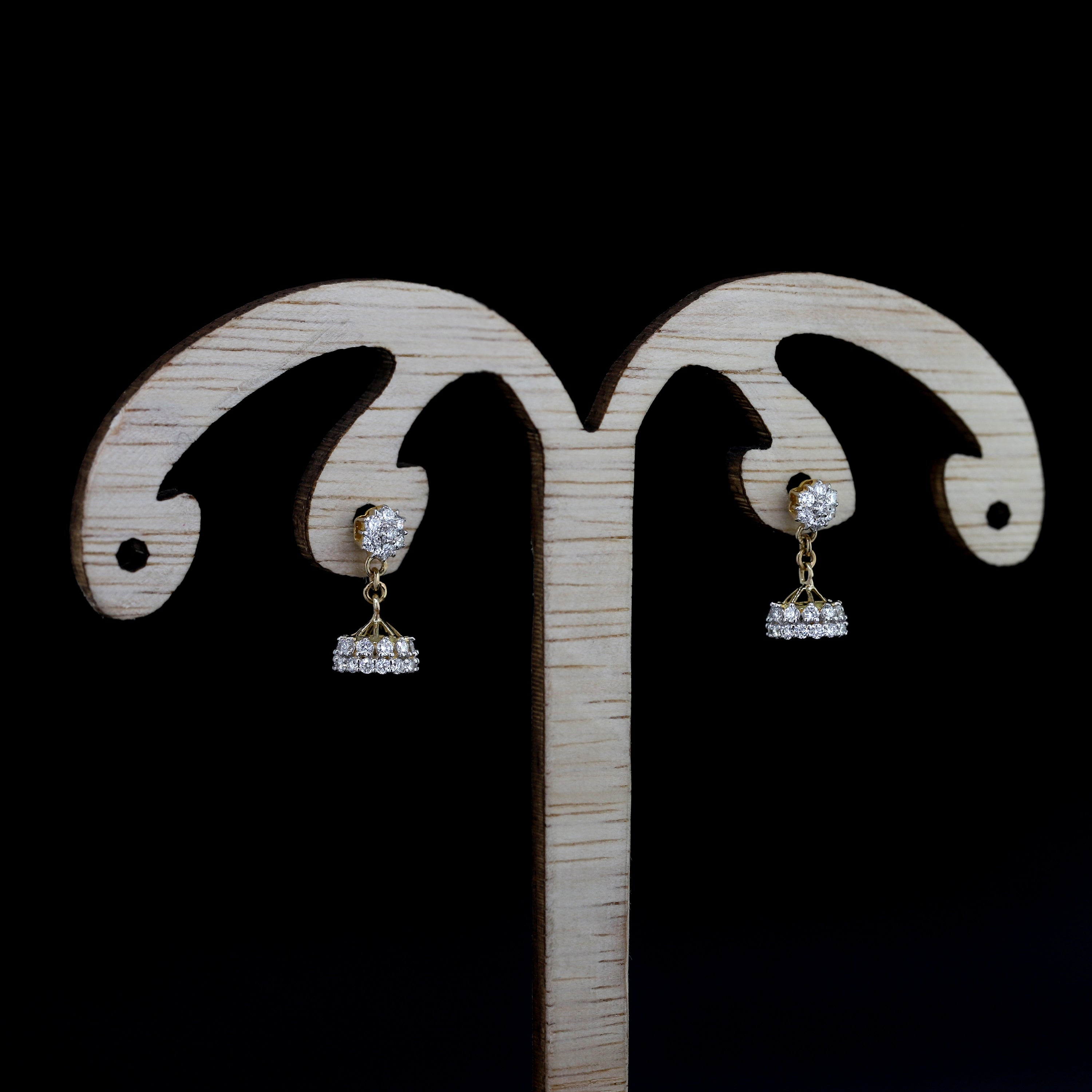 Celestial Glow – Diamond Earrings